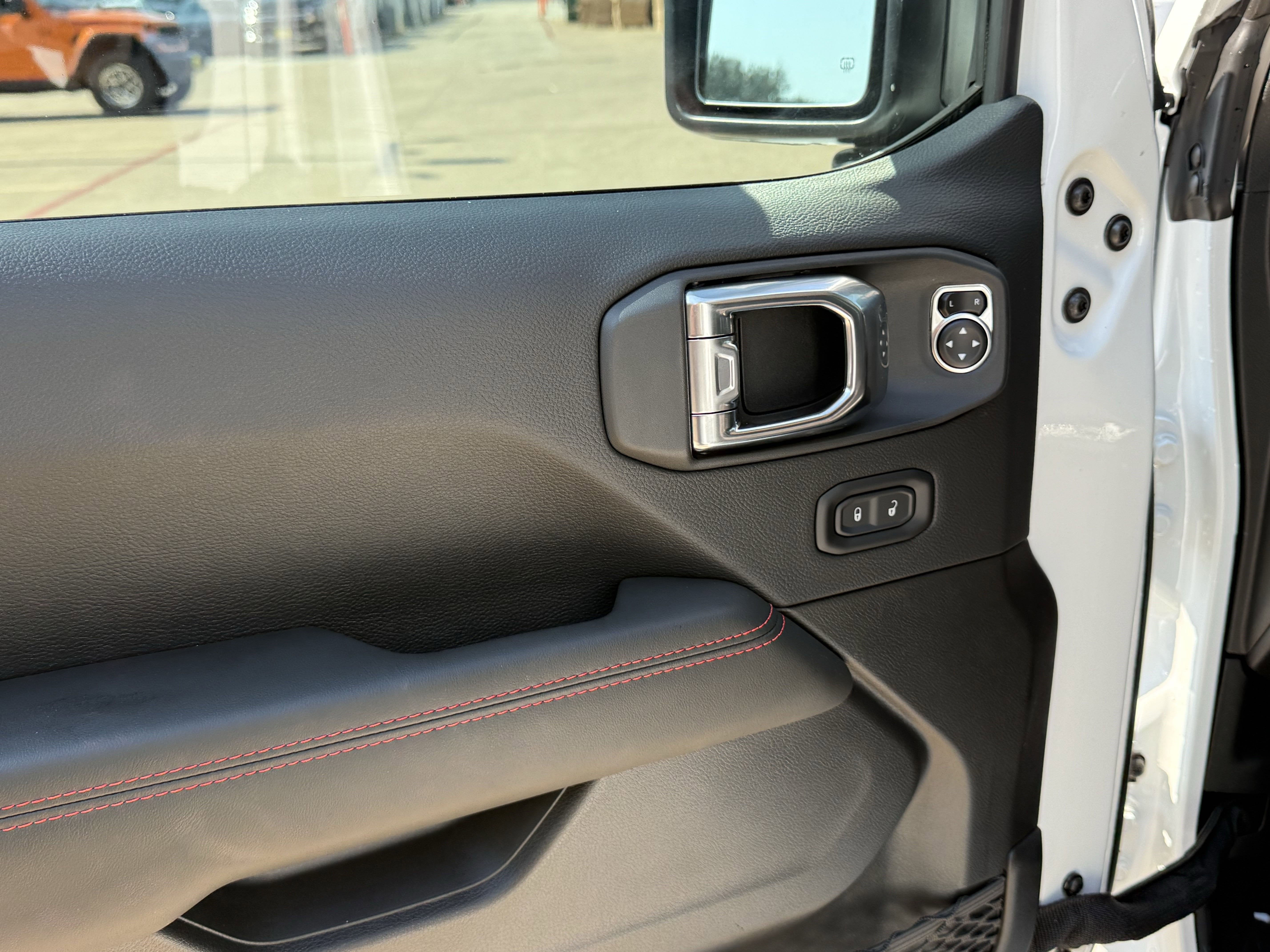 2025 Jeep Gladiator GLADIATOR RUBICON 4X4