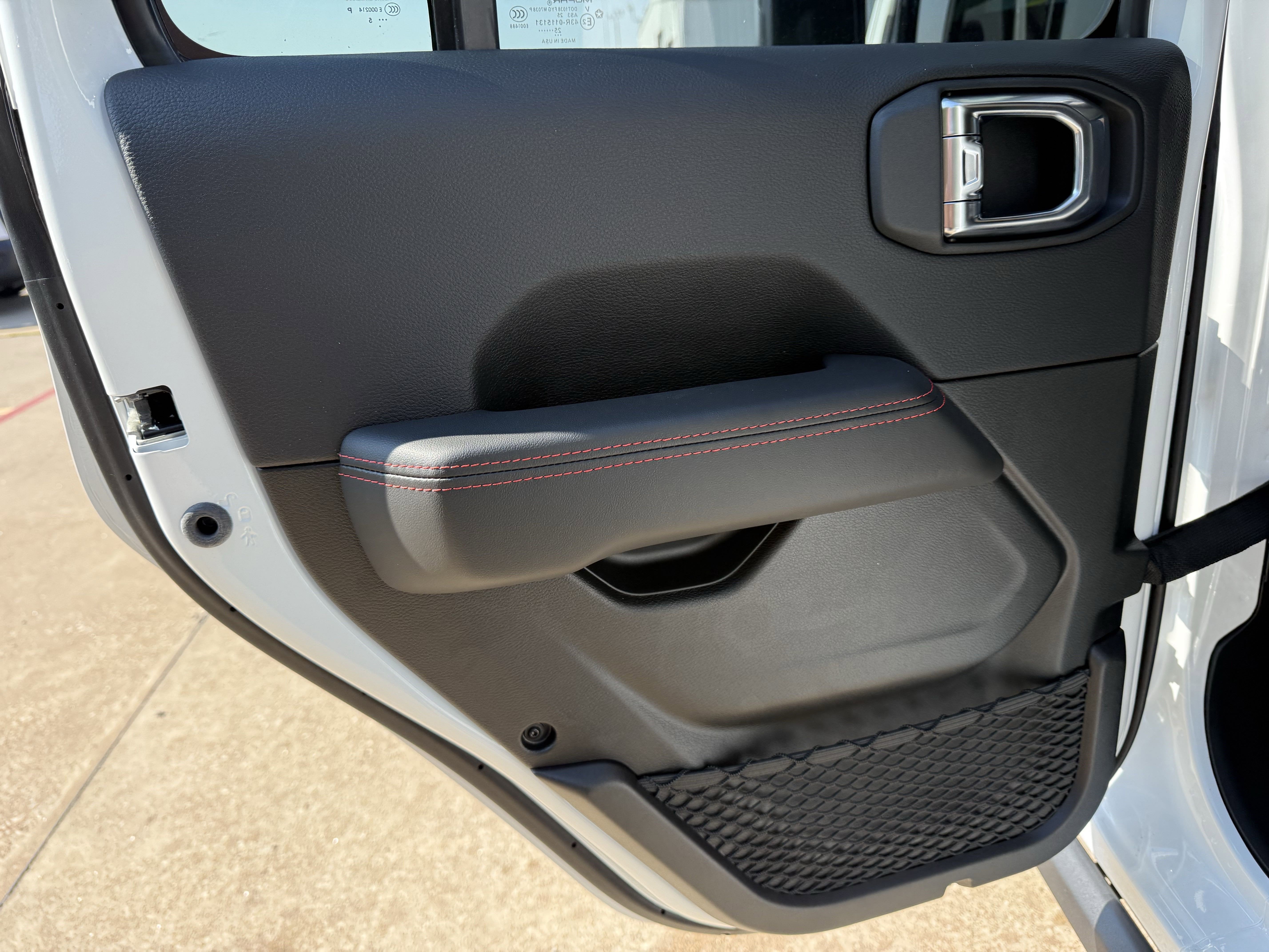 2025 Jeep Gladiator GLADIATOR RUBICON 4X4