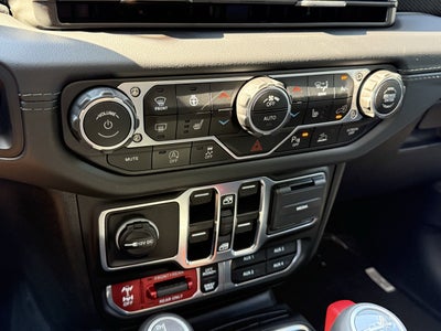 2025 Jeep Gladiator GLADIATOR RUBICON 4X4