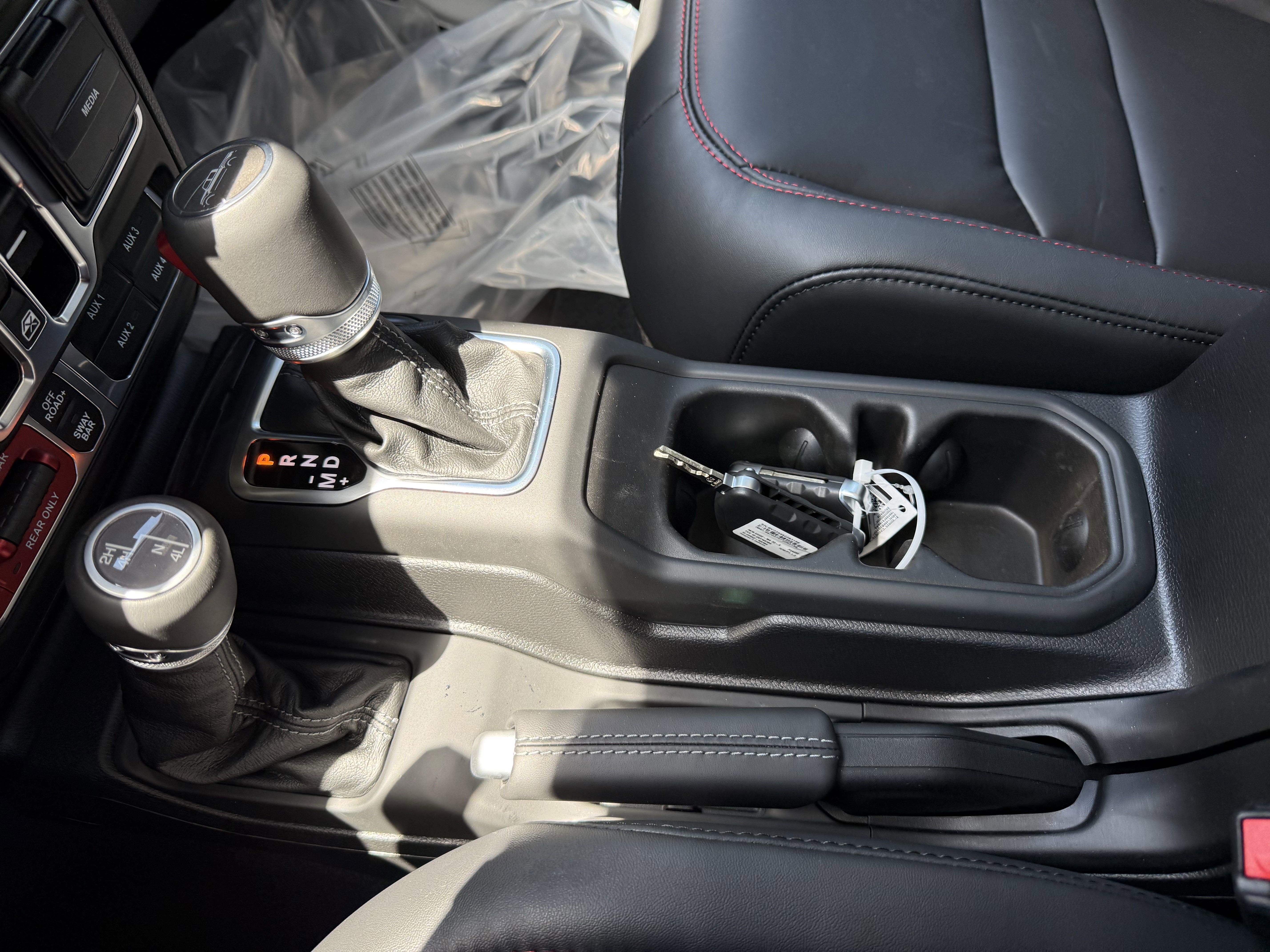 2025 Jeep Gladiator GLADIATOR RUBICON 4X4