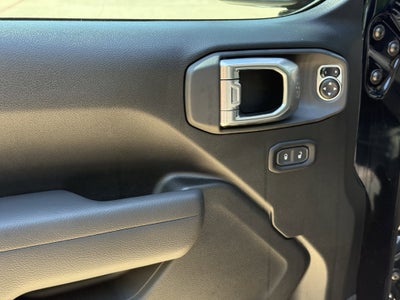 2025 Jeep Gladiator GLADIATOR MOJAVE 4X4