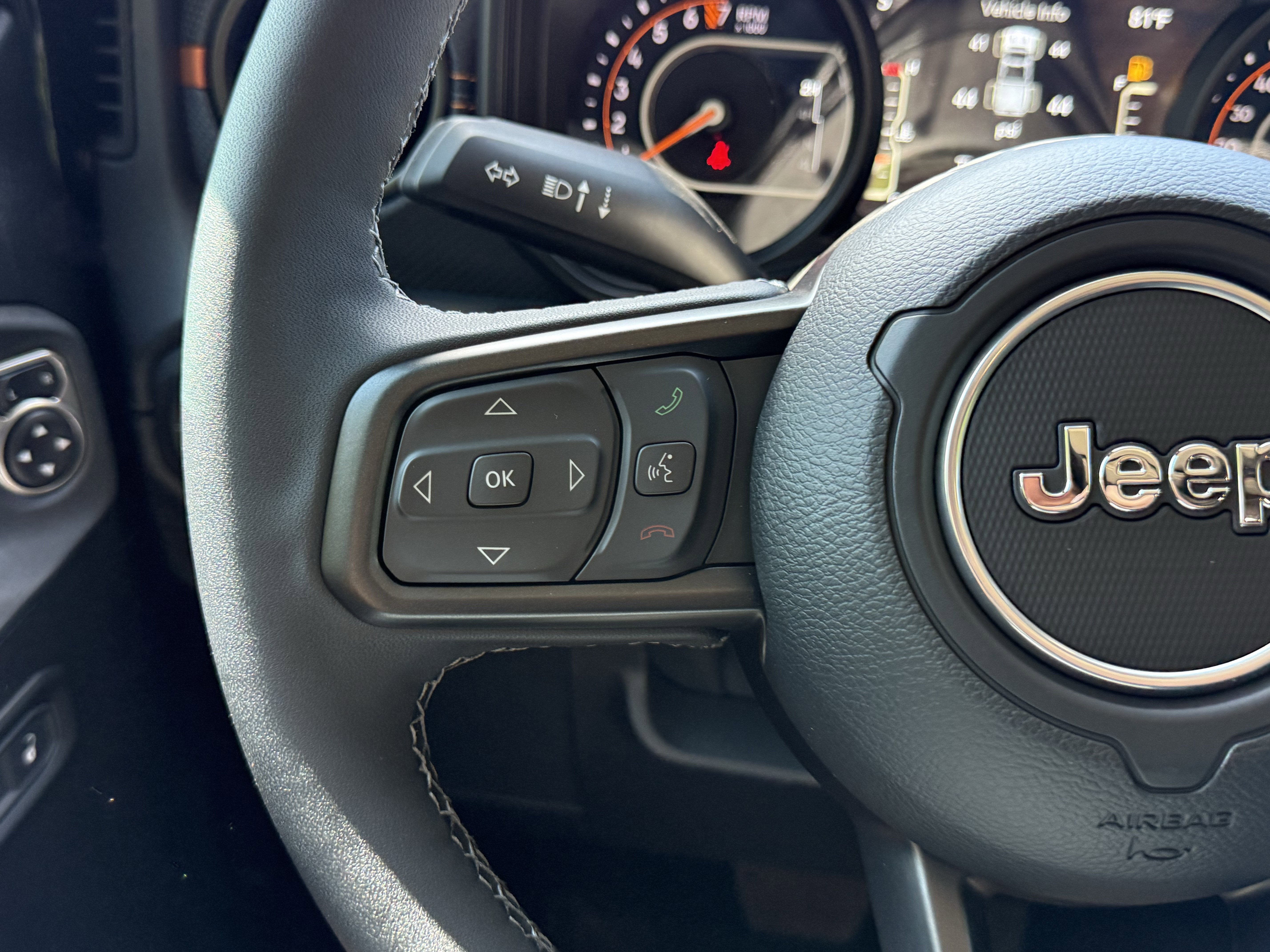 2025 Jeep Gladiator GLADIATOR MOJAVE 4X4