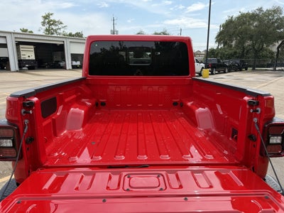 2025 Jeep Gladiator GLADIATOR MOJAVE 4X4