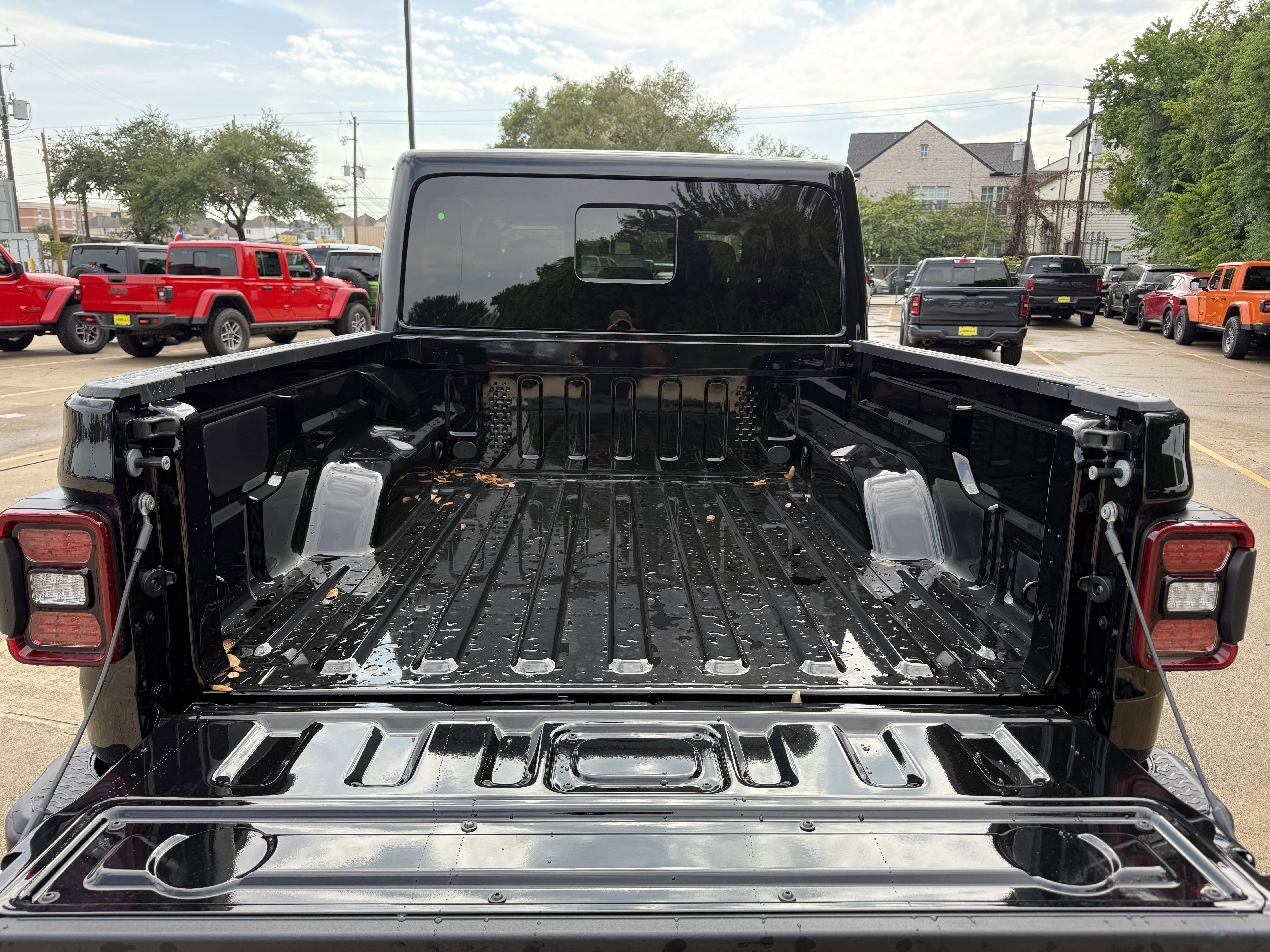 2025 Jeep Gladiator GLADIATOR MOJAVE 4X4