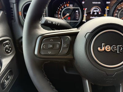 2025 Jeep Gladiator GLADIATOR MOJAVE 4X4