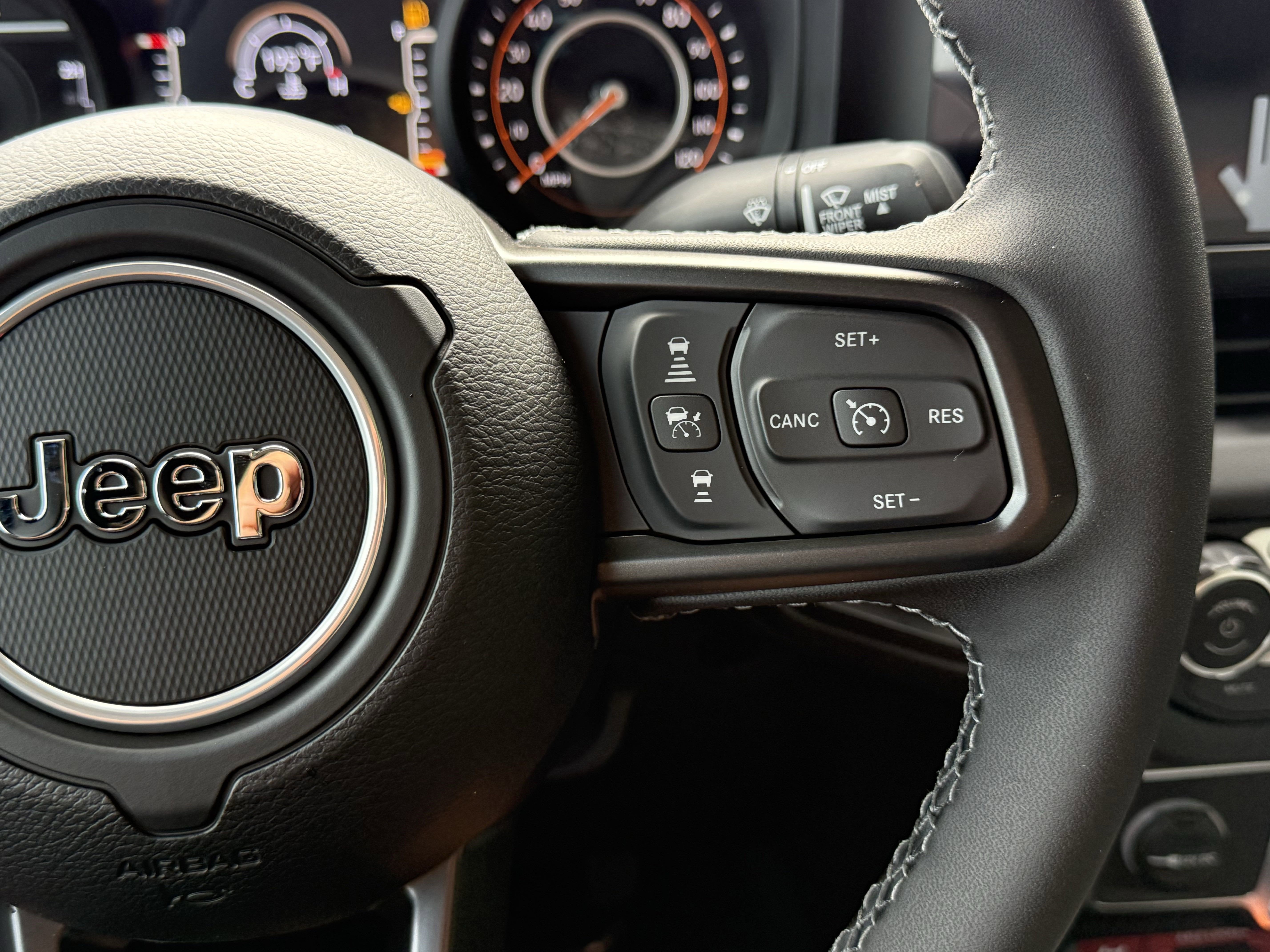 2025 Jeep Gladiator GLADIATOR MOJAVE 4X4