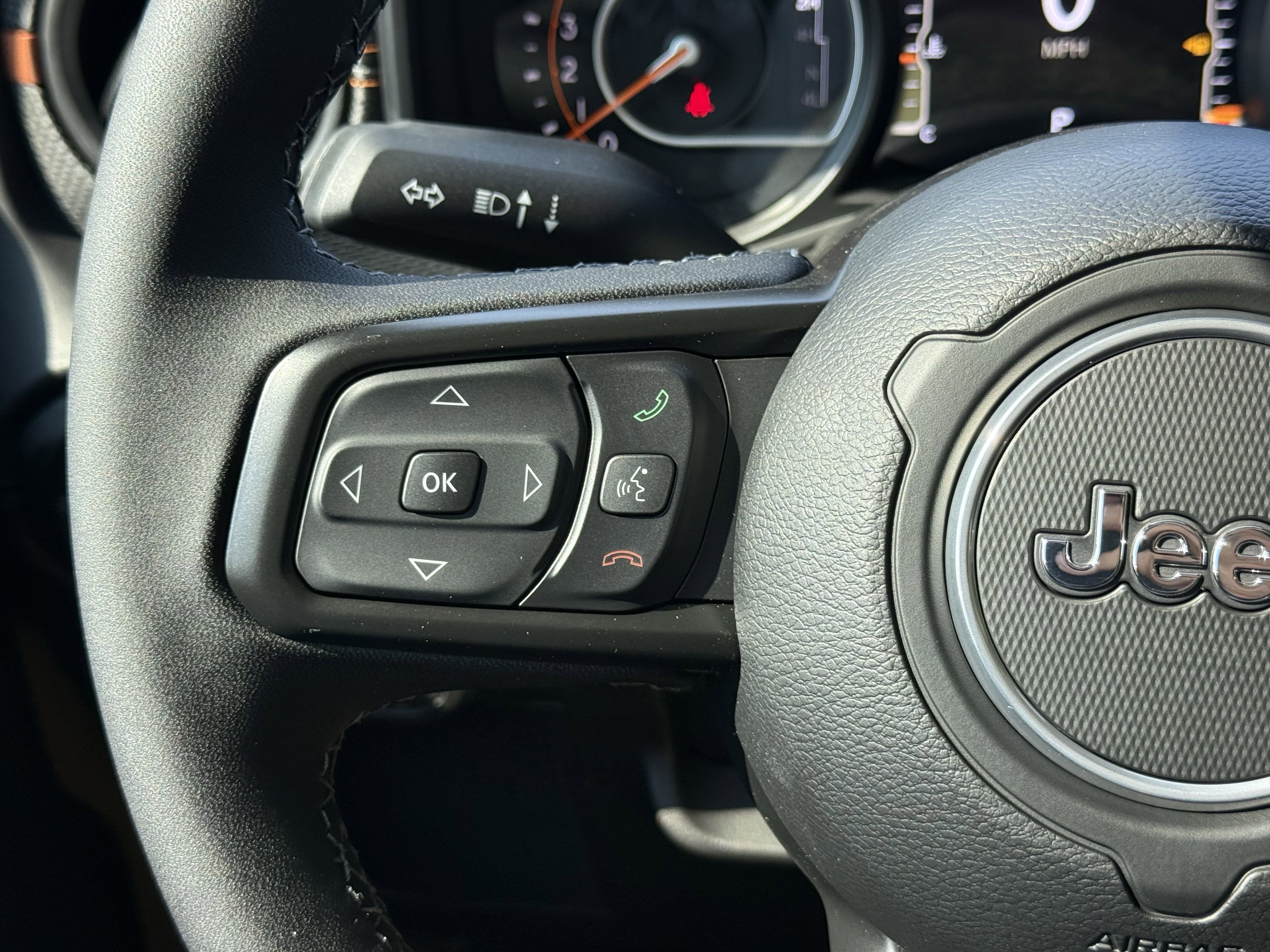 2025 Jeep Gladiator GLADIATOR MOJAVE 4X4