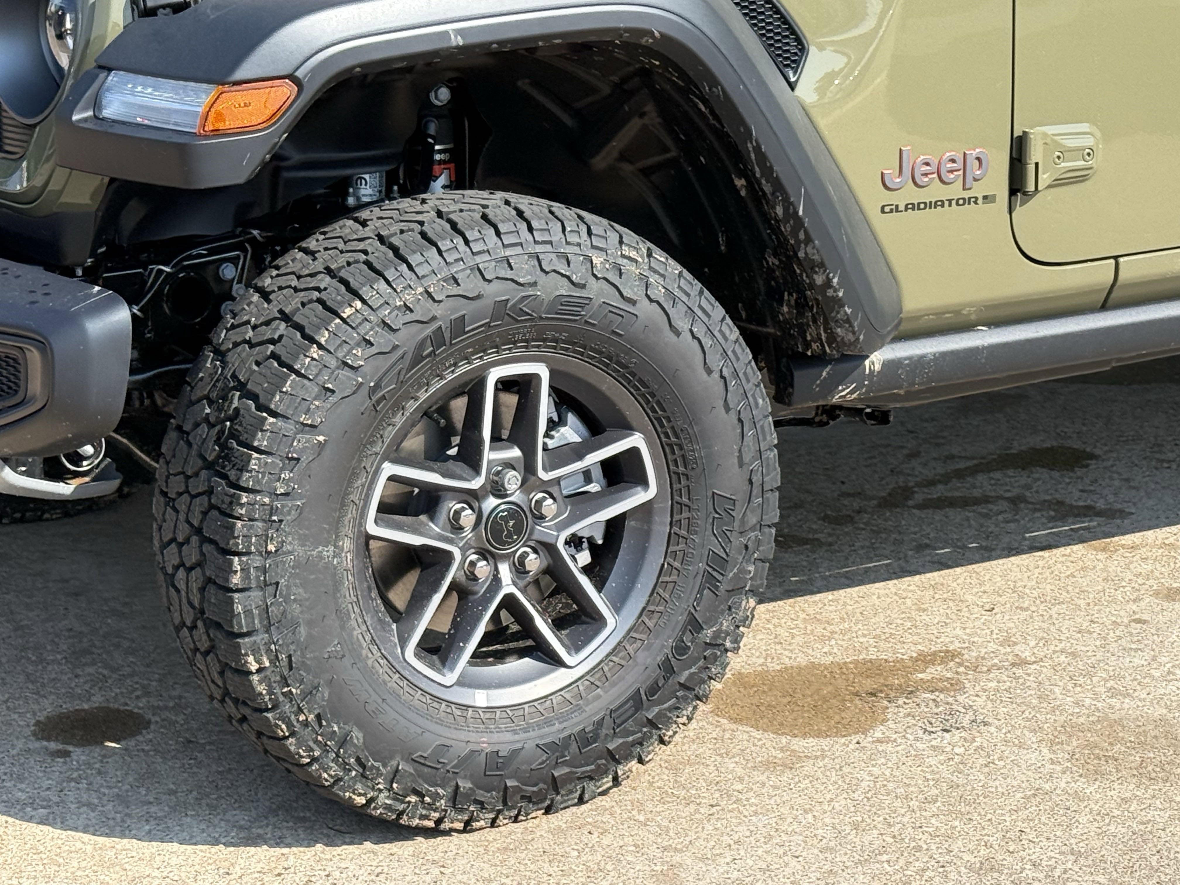 2025 Jeep Gladiator GLADIATOR MOJAVE 4X4