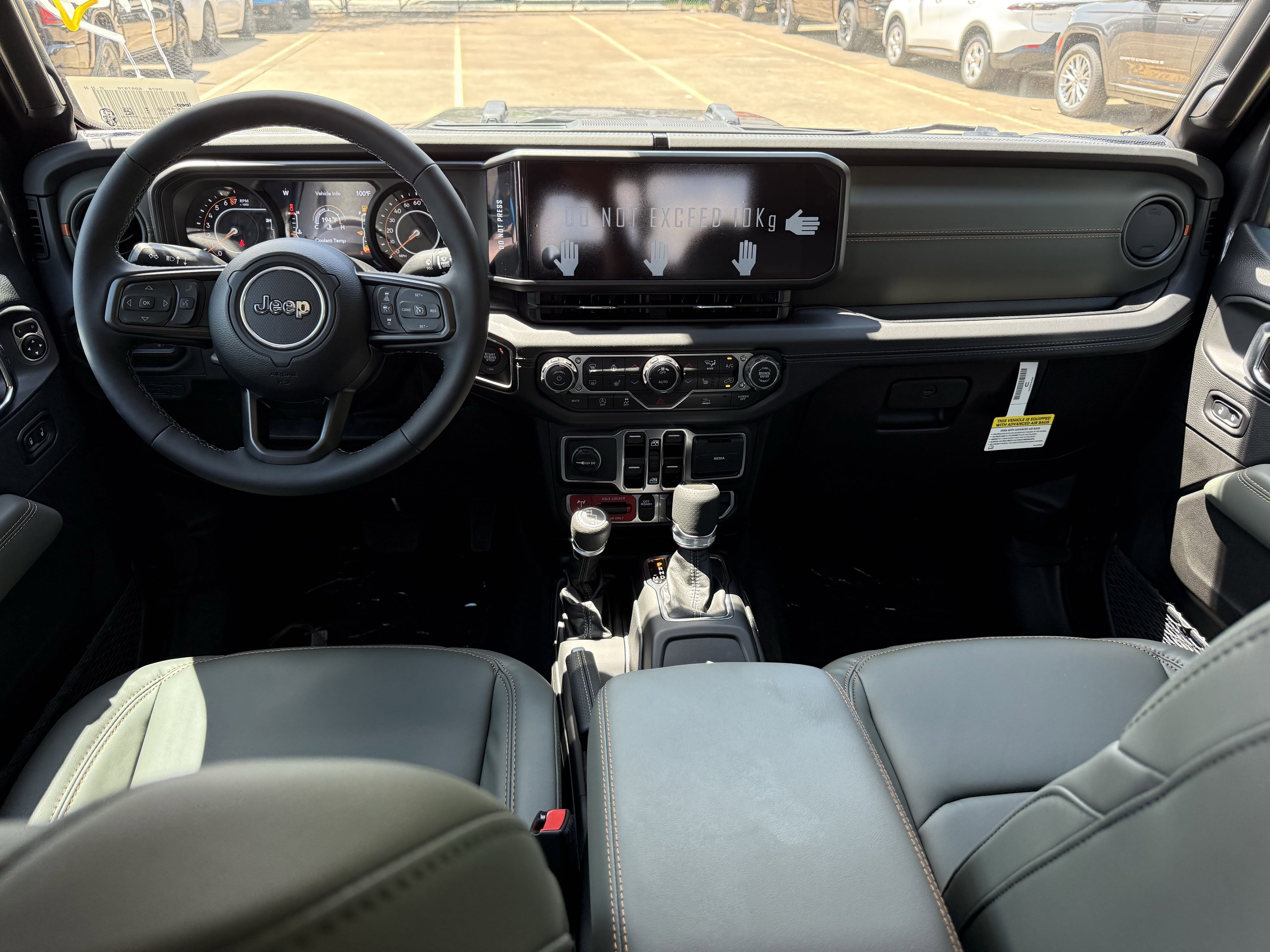 2025 Jeep Gladiator GLADIATOR MOJAVE 4X4