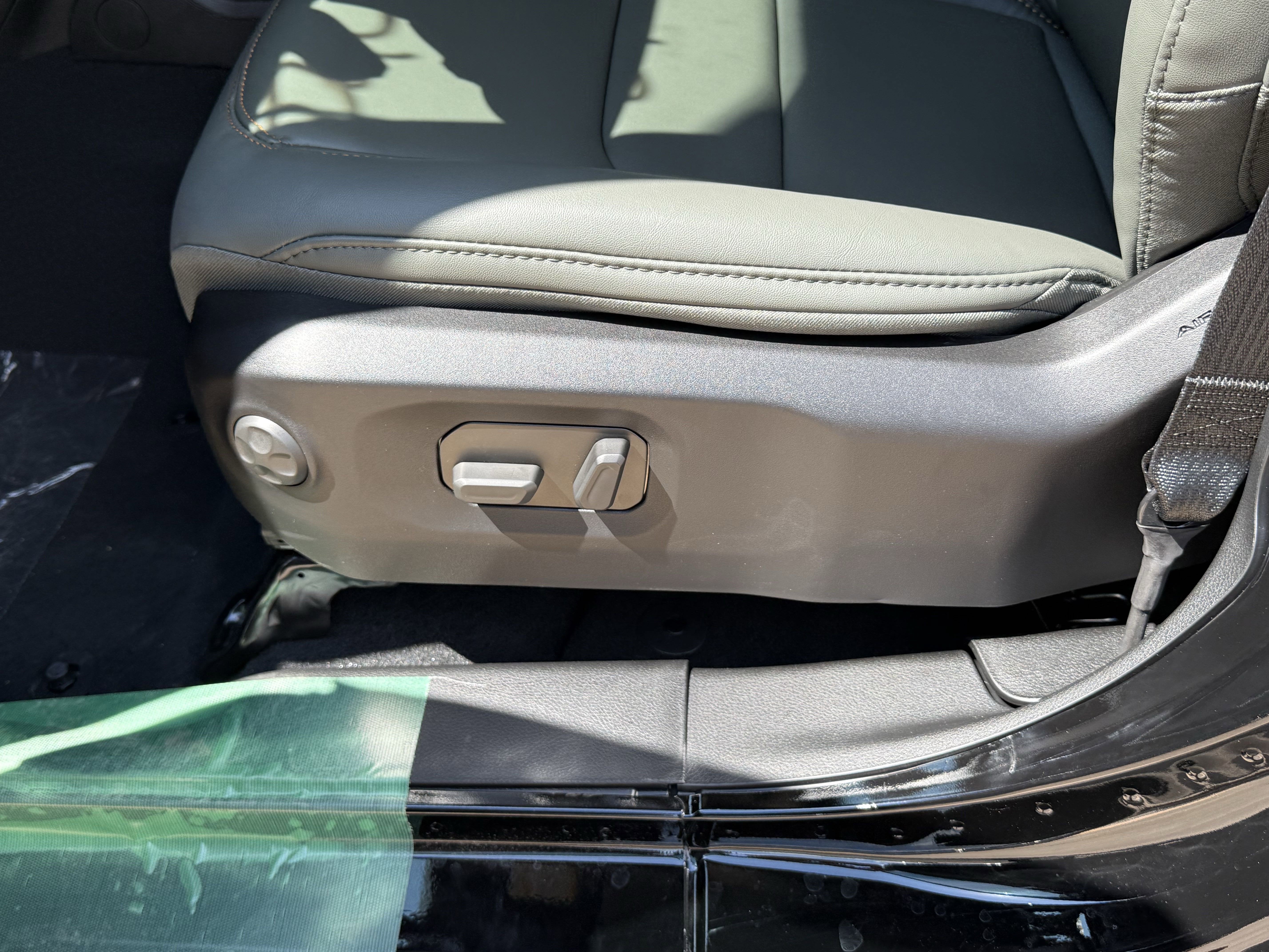 2025 Jeep Gladiator GLADIATOR MOJAVE 4X4