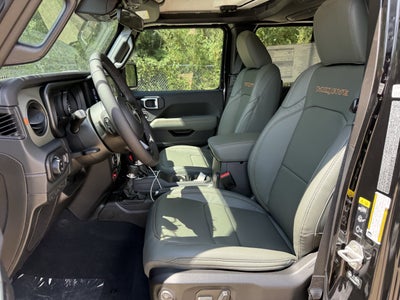 2025 Jeep Gladiator GLADIATOR MOJAVE 4X4