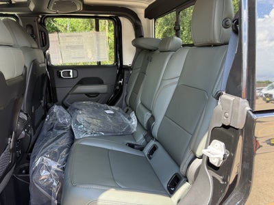 2025 Jeep Gladiator GLADIATOR MOJAVE 4X4