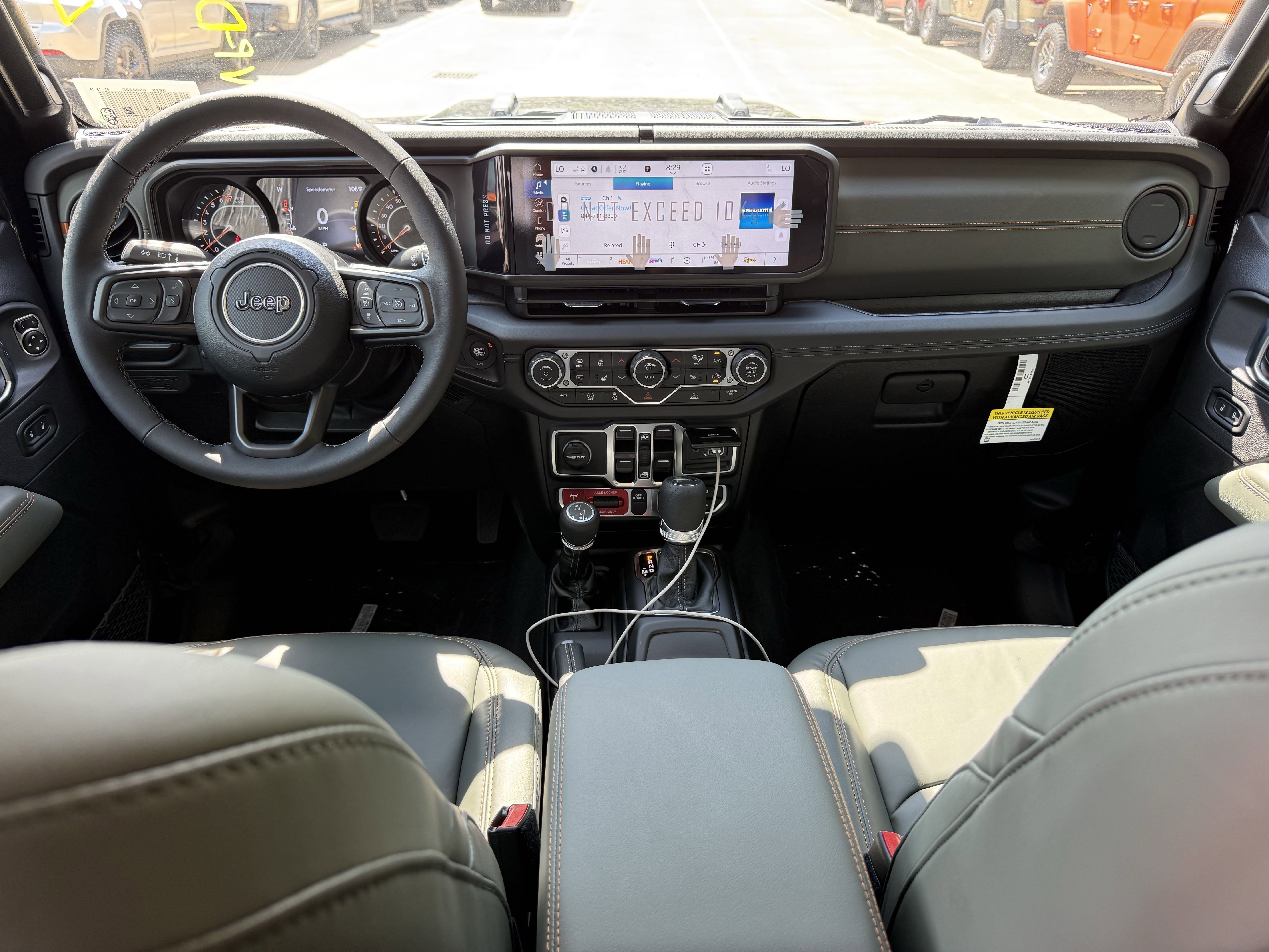 2025 Jeep Gladiator GLADIATOR MOJAVE 4X4