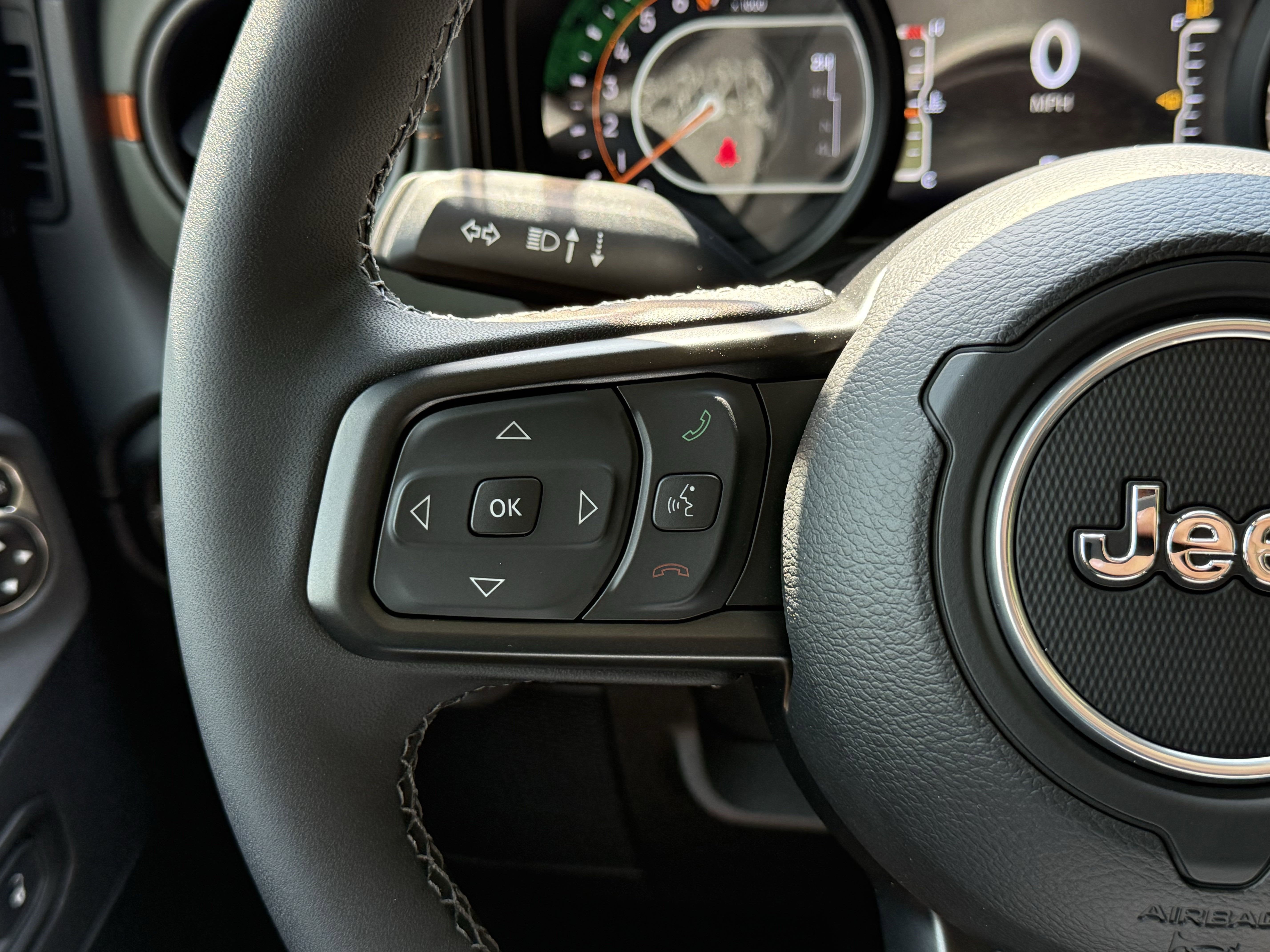 2025 Jeep Gladiator GLADIATOR MOJAVE 4X4