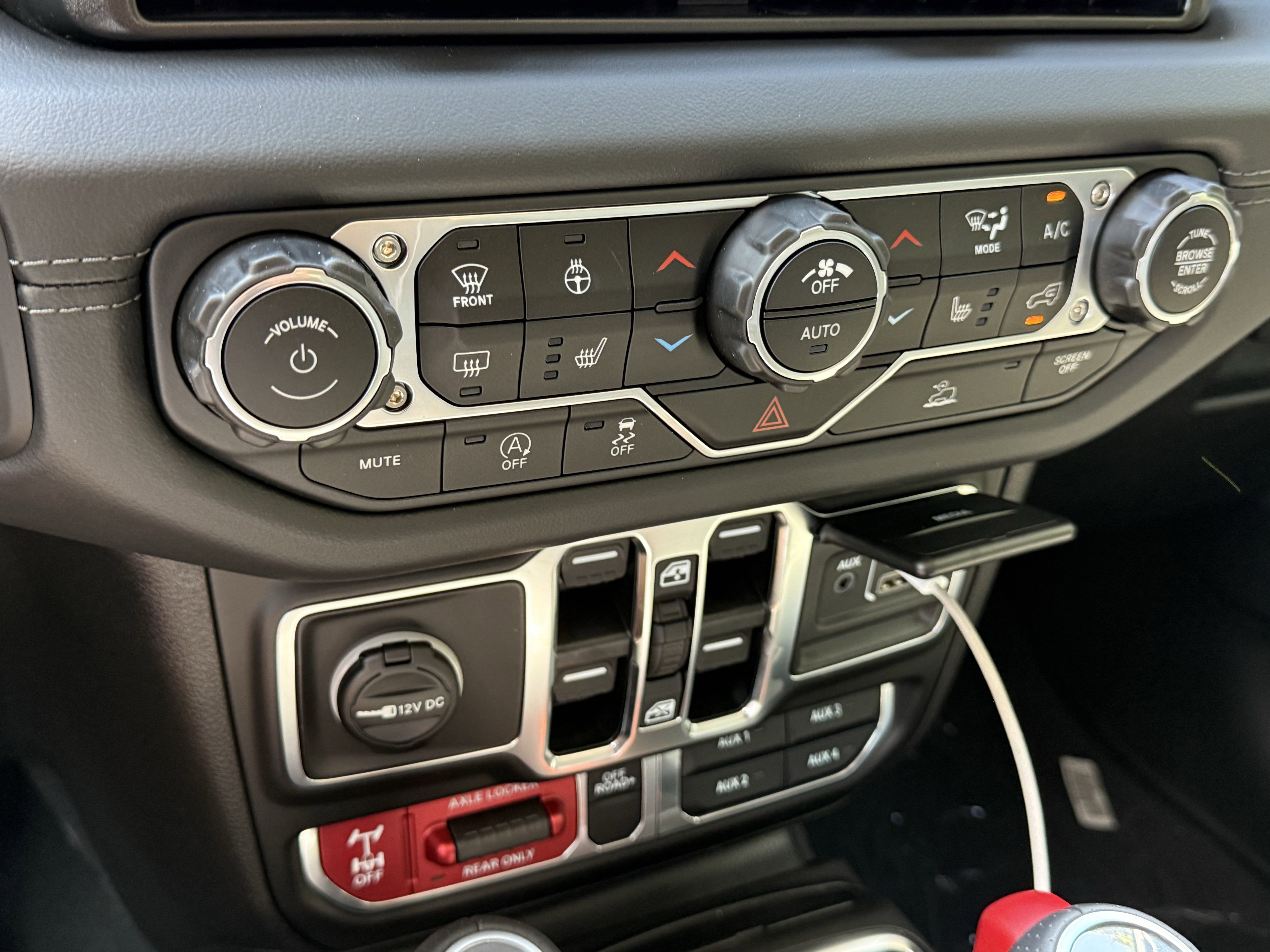 2025 Jeep Gladiator GLADIATOR MOJAVE 4X4