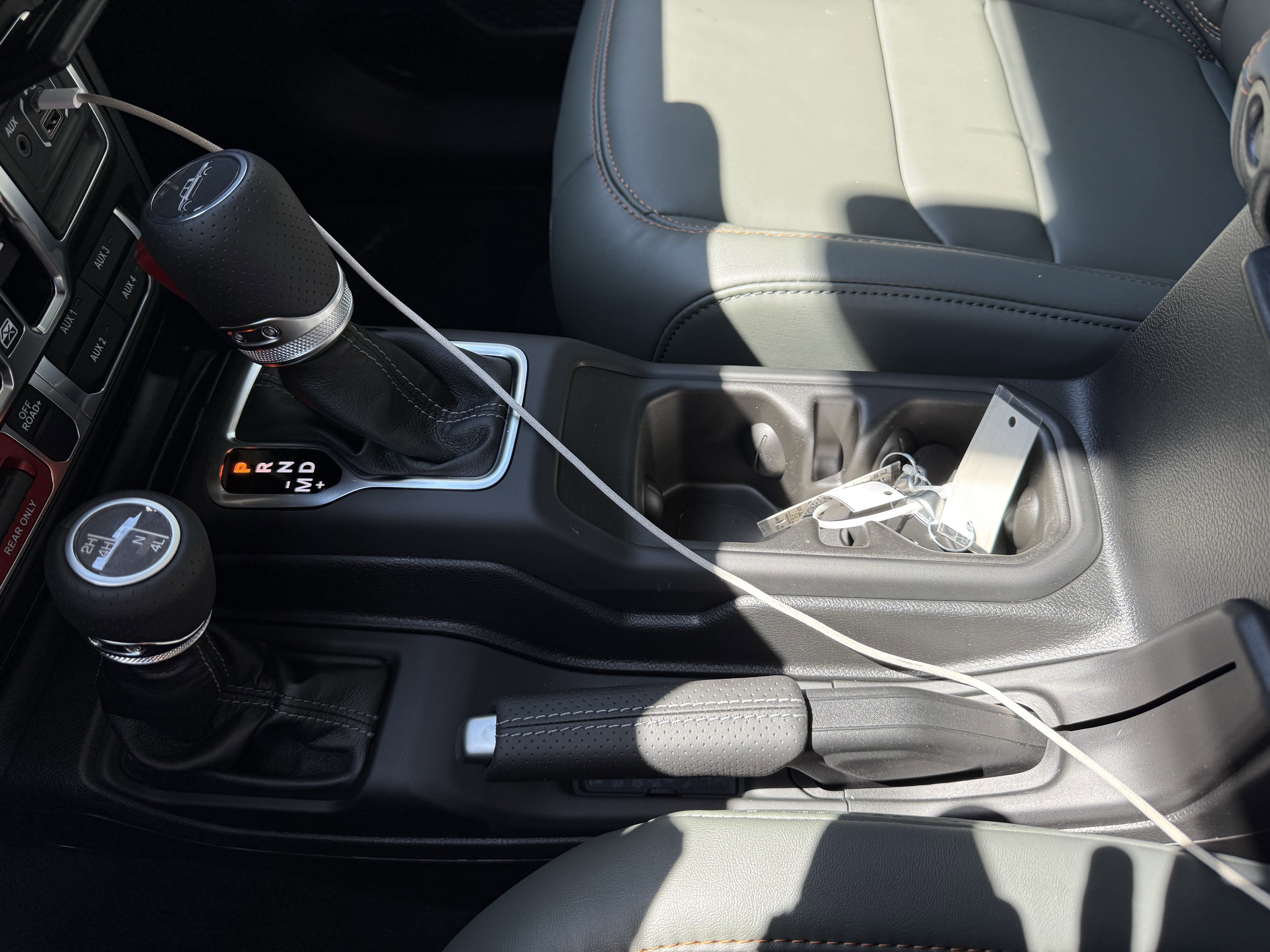 2025 Jeep Gladiator GLADIATOR MOJAVE 4X4