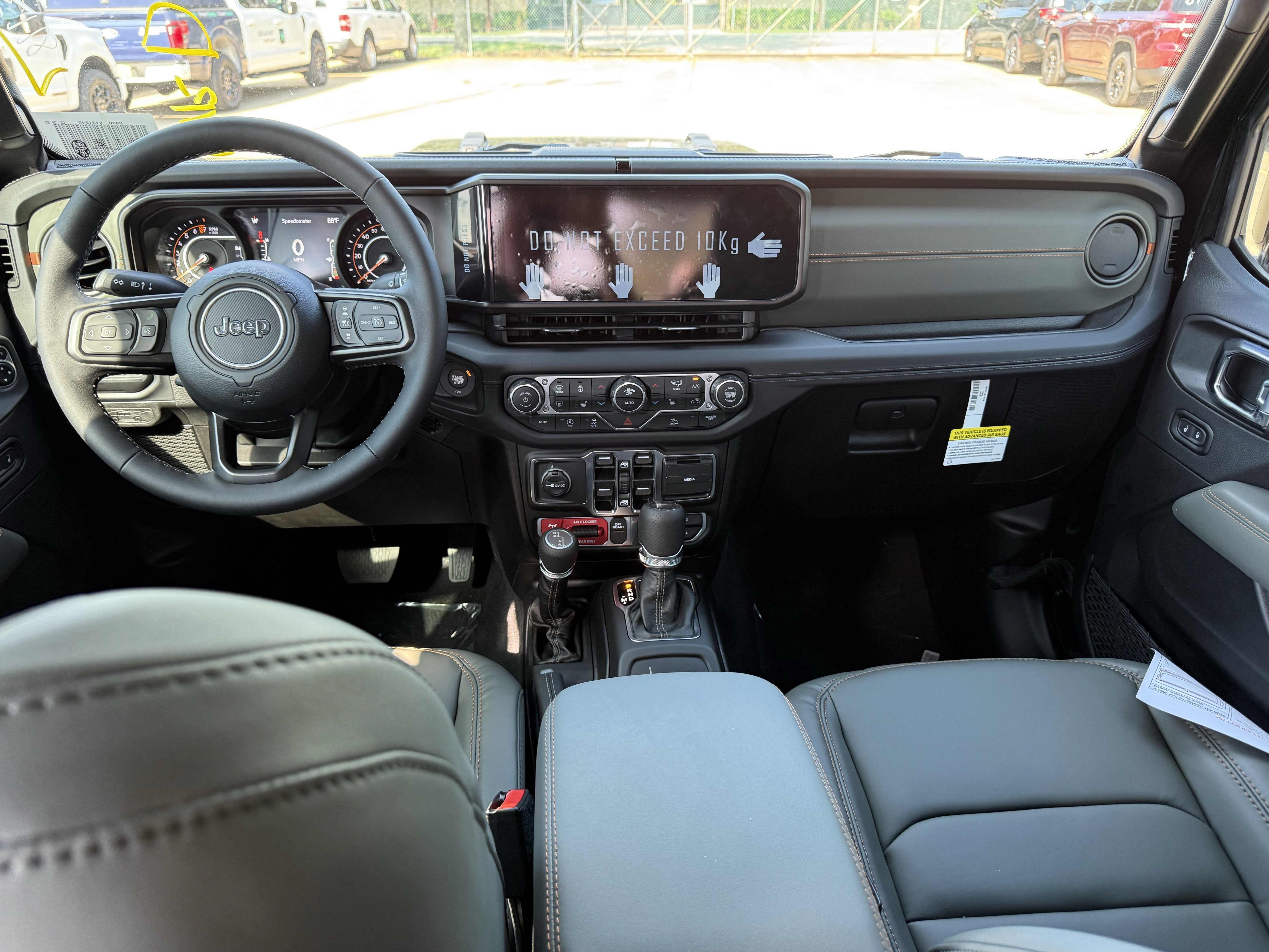 2025 Jeep Gladiator GLADIATOR MOJAVE 4X4