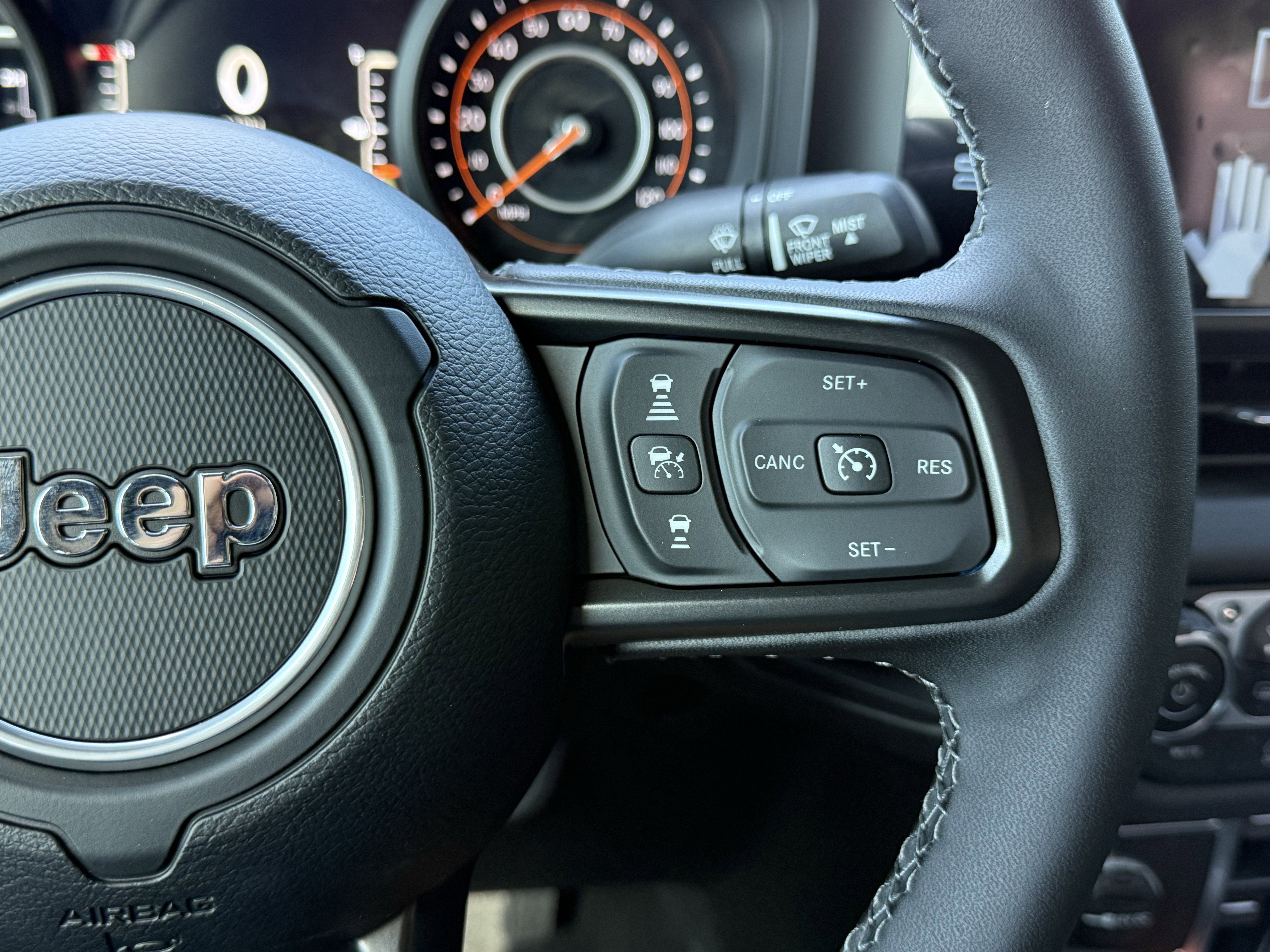 2025 Jeep Gladiator GLADIATOR MOJAVE 4X4