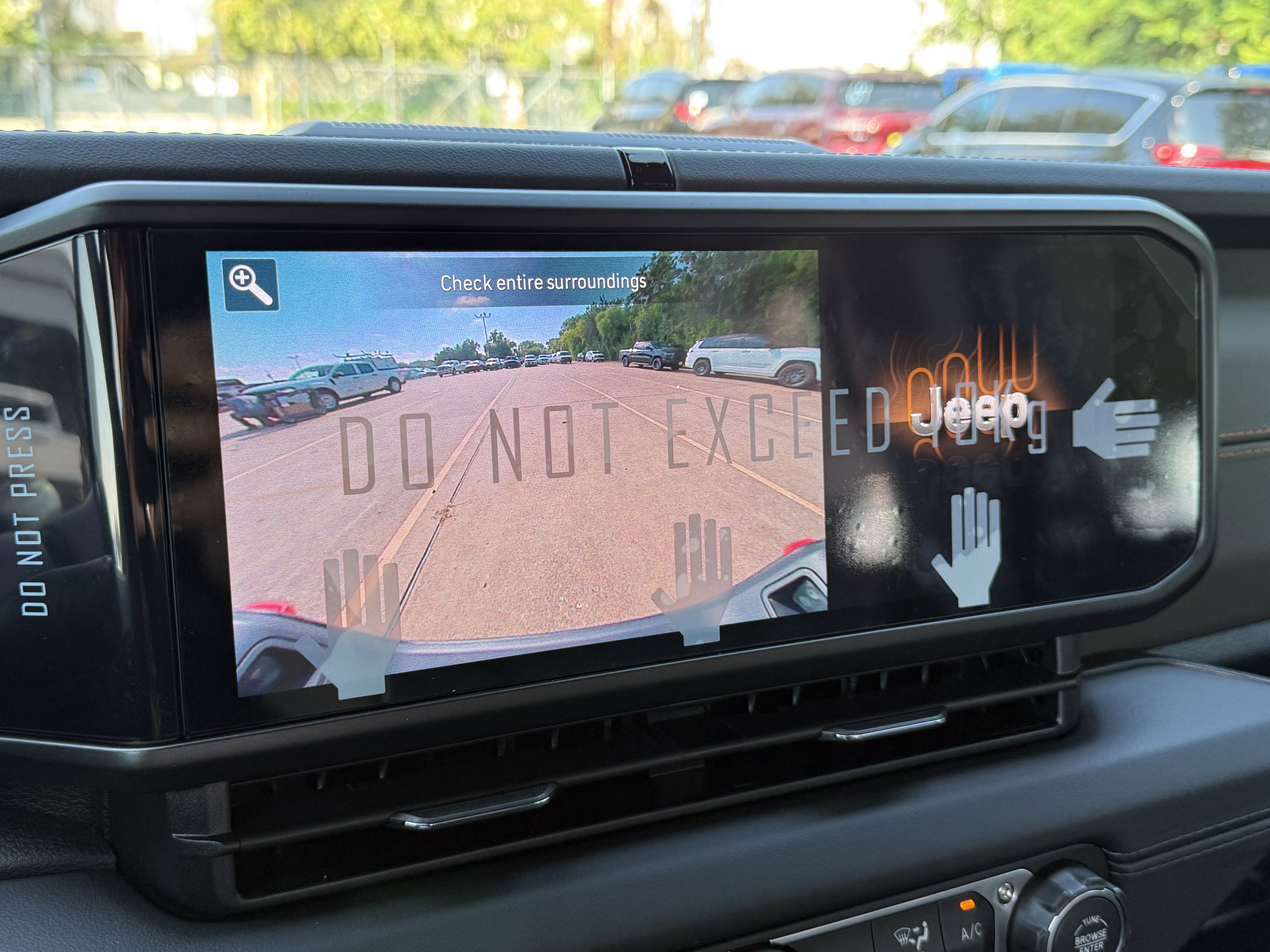 2025 Jeep Gladiator GLADIATOR MOJAVE 4X4