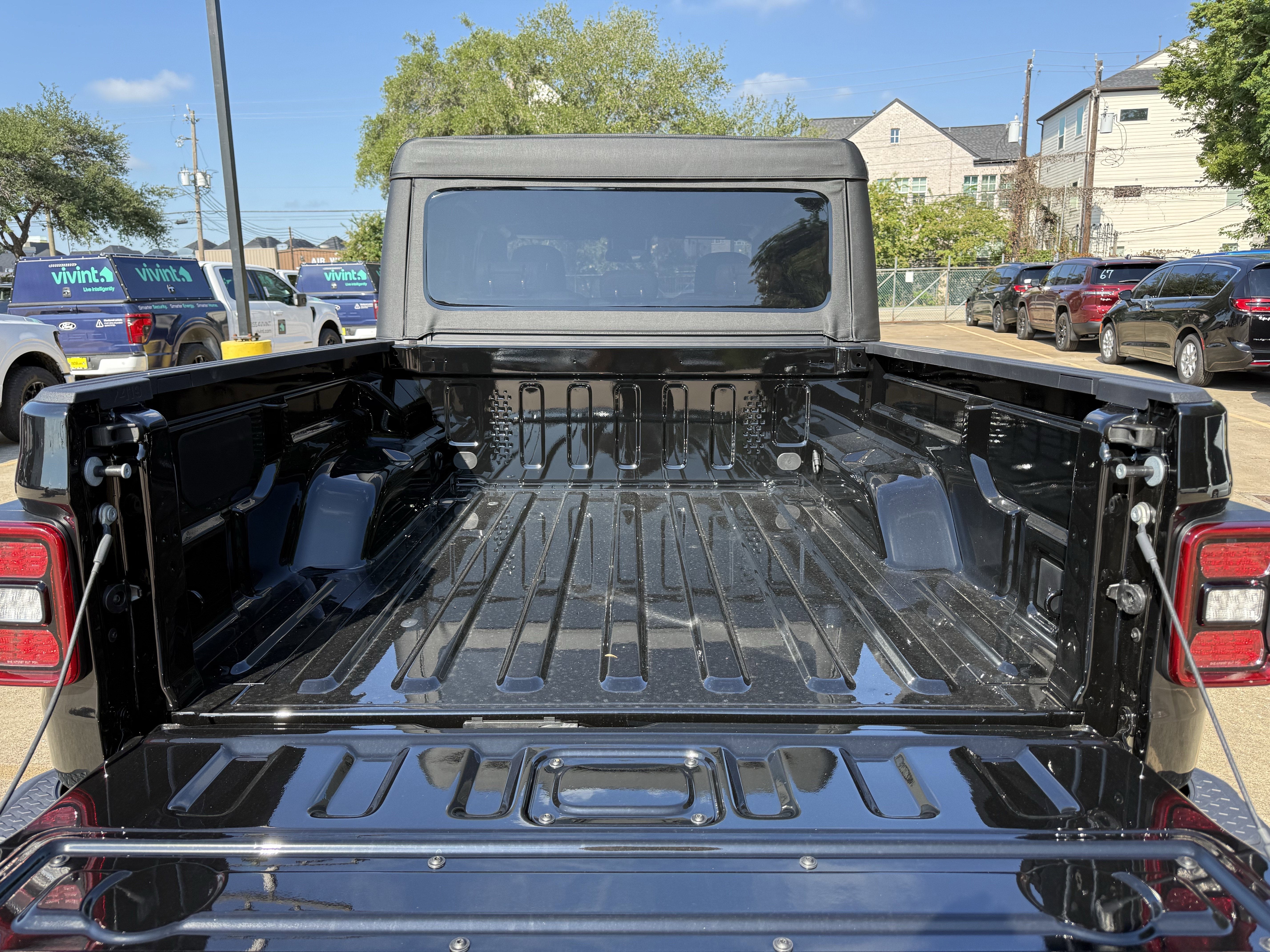 2025 Jeep Gladiator GLADIATOR MOJAVE 4X4