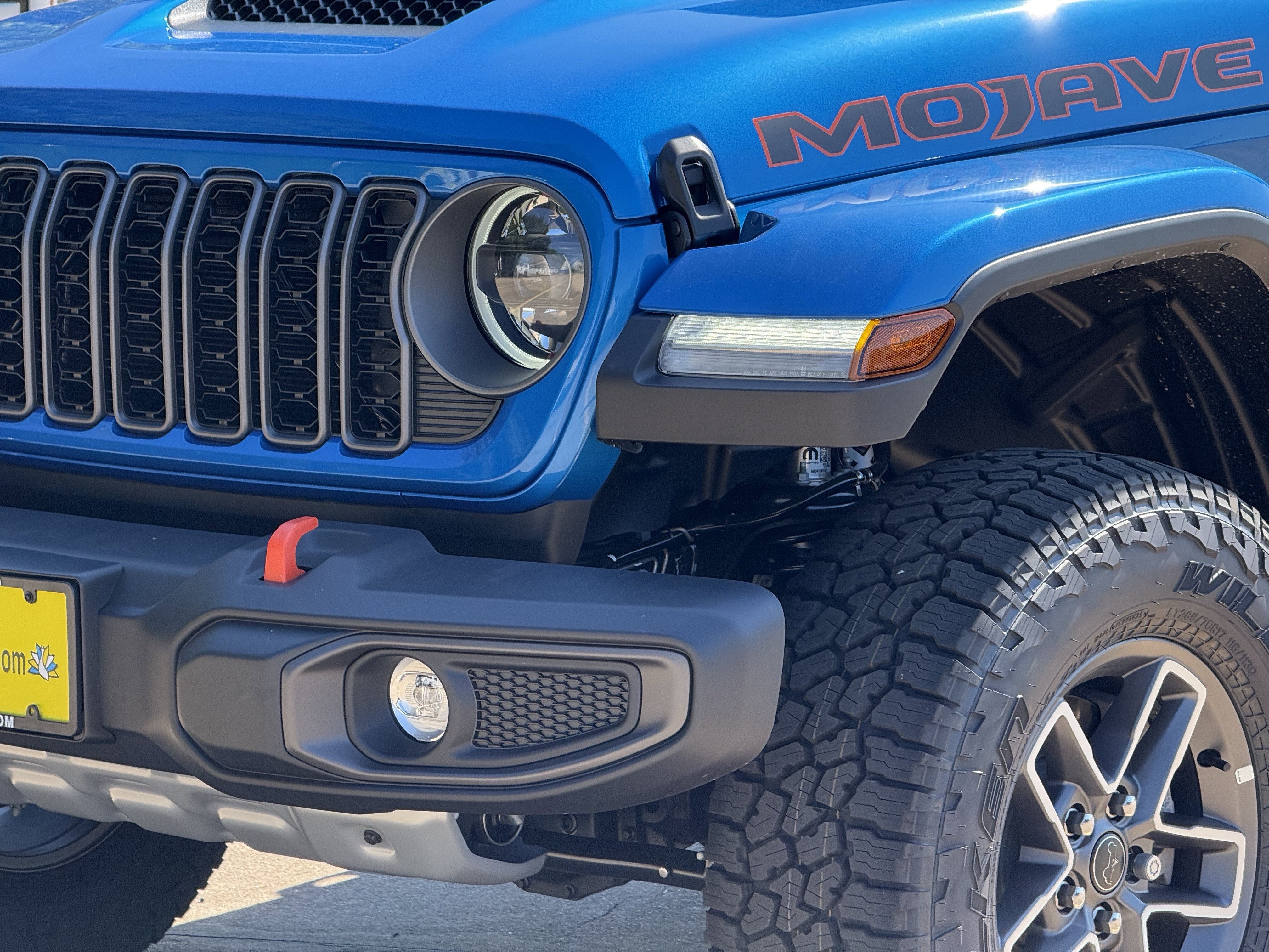 2025 Jeep Gladiator GLADIATOR MOJAVE 4X4