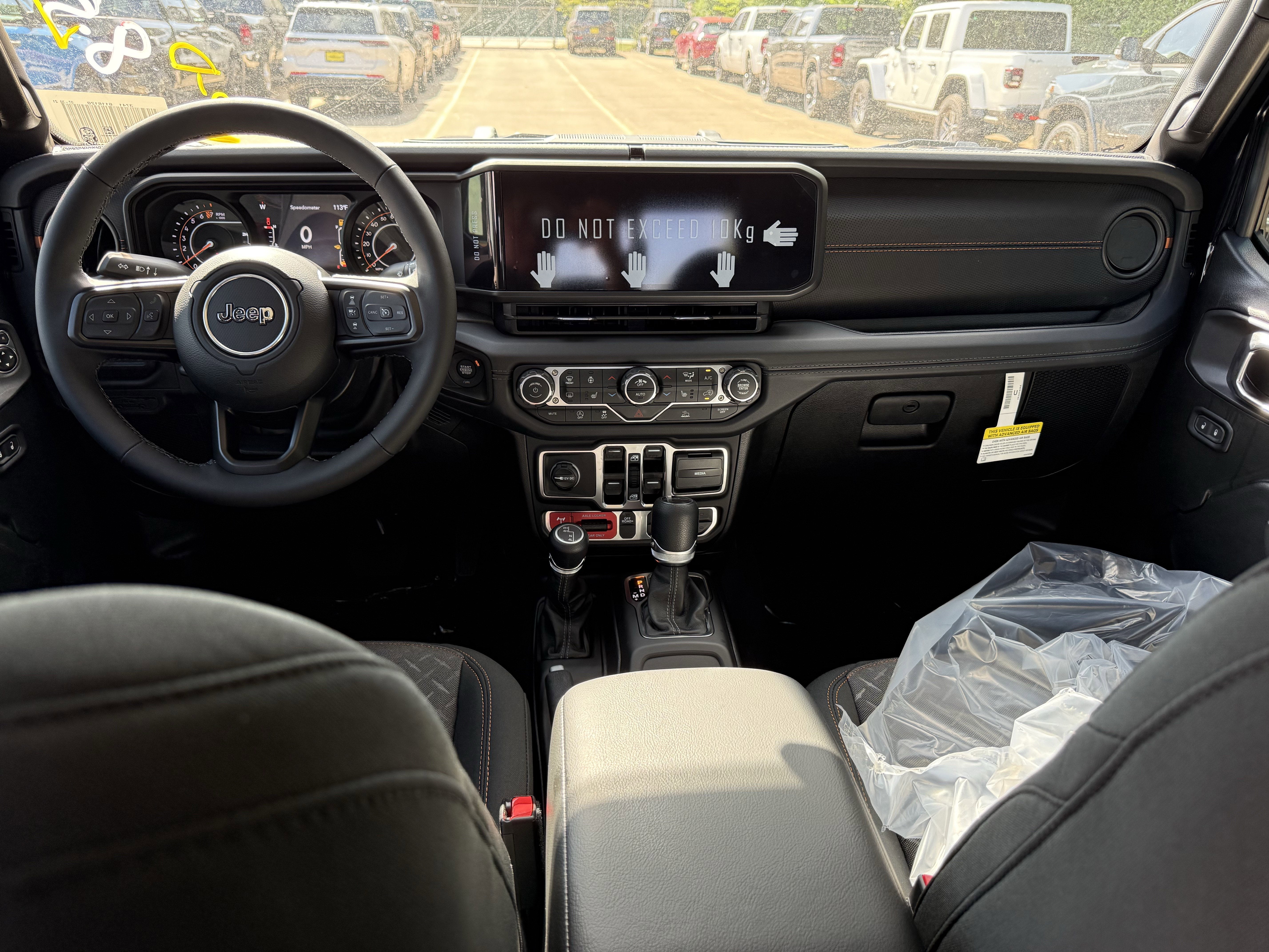 2025 Jeep Gladiator GLADIATOR MOJAVE 4X4