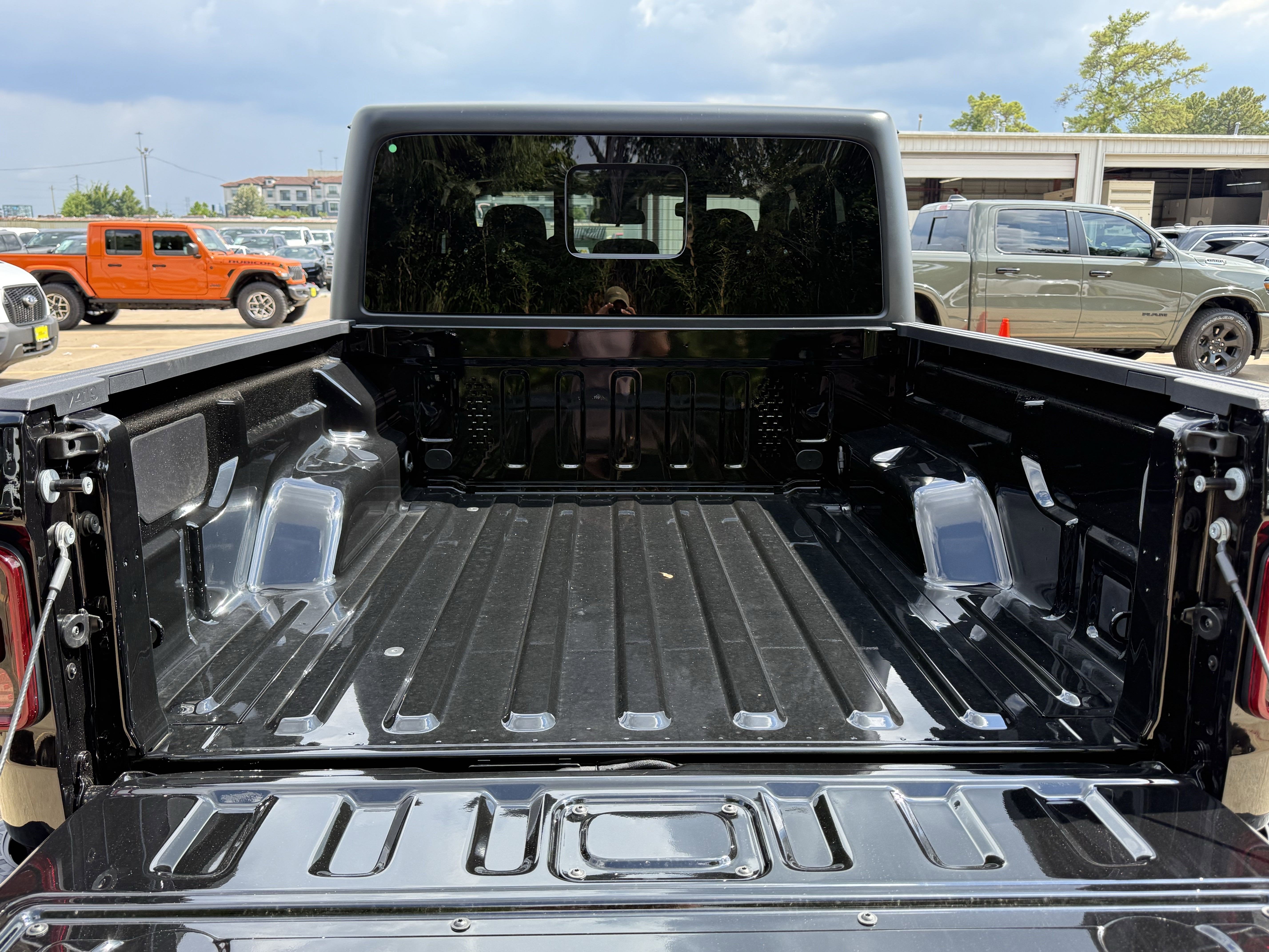 2025 Jeep Gladiator GLADIATOR MOJAVE 4X4