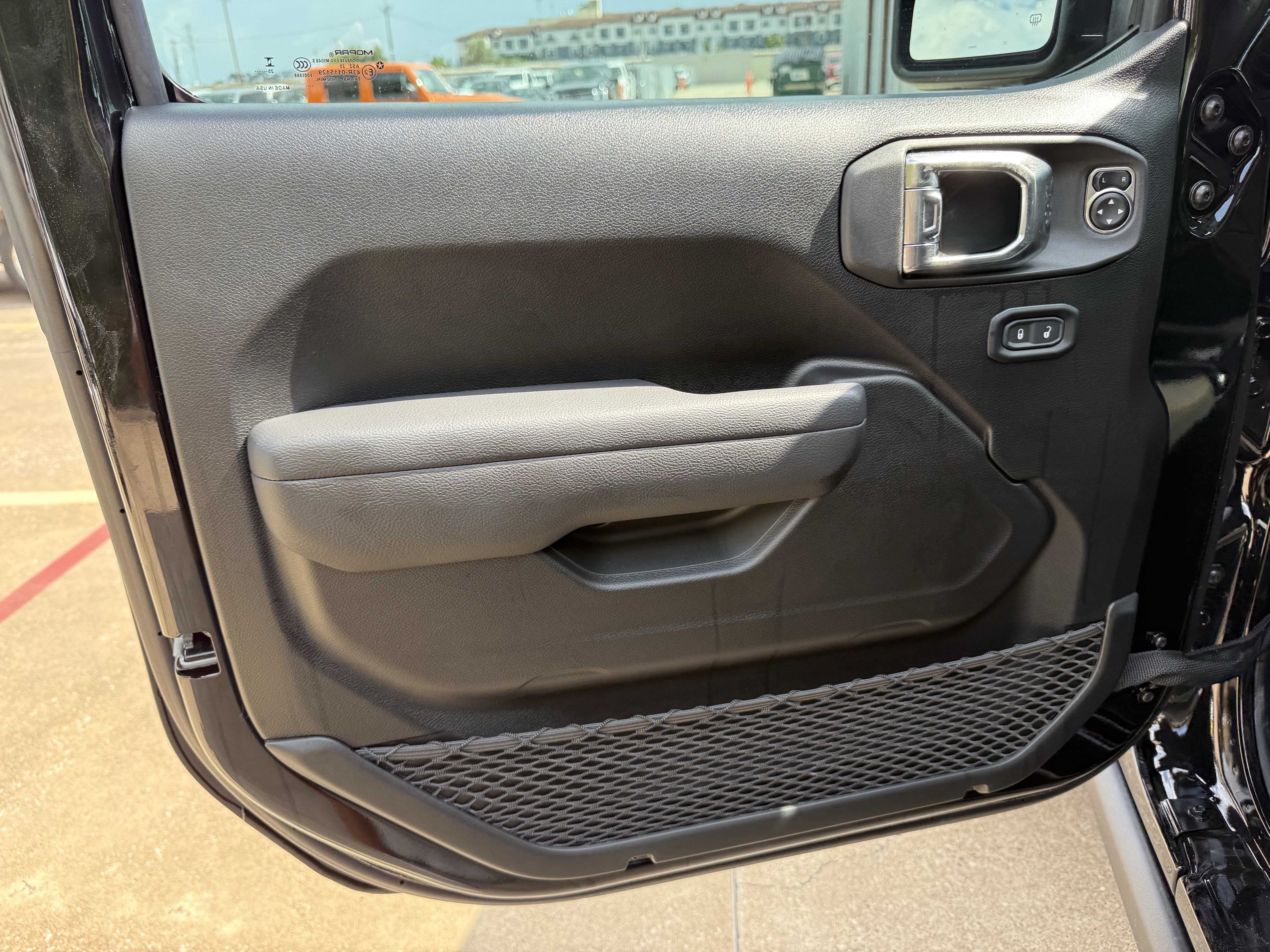 2025 Jeep Gladiator GLADIATOR MOJAVE 4X4