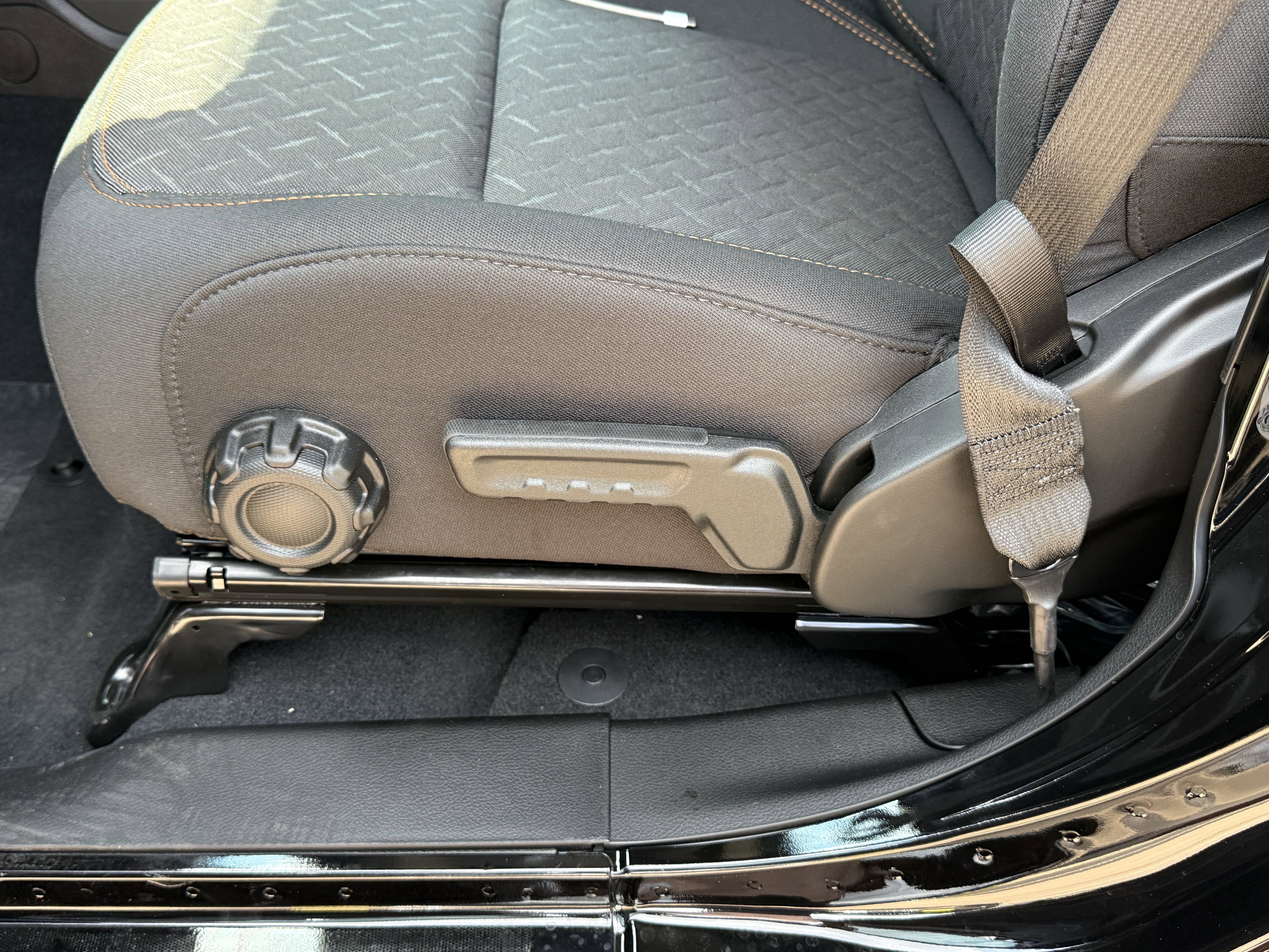 2025 Jeep Gladiator GLADIATOR MOJAVE 4X4