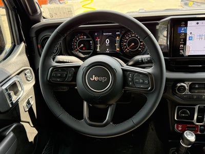 2025 Jeep Gladiator GLADIATOR MOJAVE 4X4