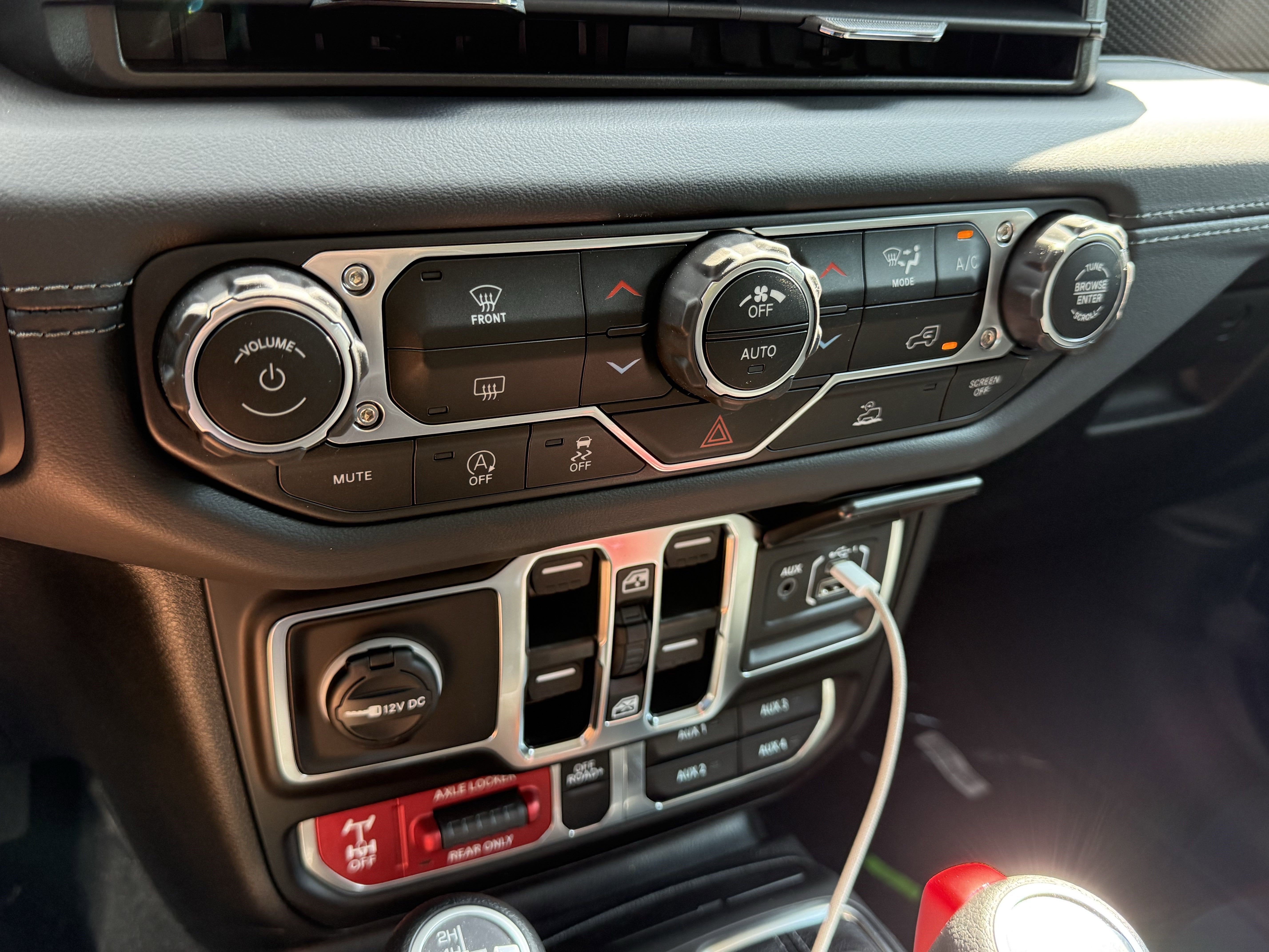 2025 Jeep Gladiator GLADIATOR MOJAVE 4X4