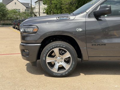 2026 RAM 1500 EXPRESS