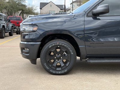 2026 RAM 1500 EXPRESS CREW CAB 4X4 5'7' BOX