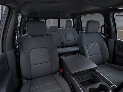 2026 RAM 1500 EXPRESS CREW CAB 4X4 5'7' BOX