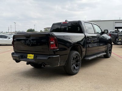 2026 RAM 1500 EXPRESS CREW CAB 4X4 5'7' BOX