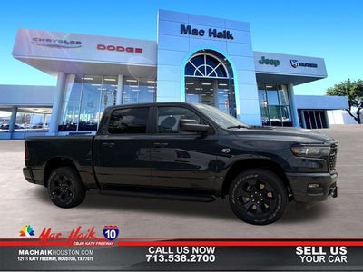 2026 RAM 1500 EXPRESS CREW CAB 4X4 5'7' BOX