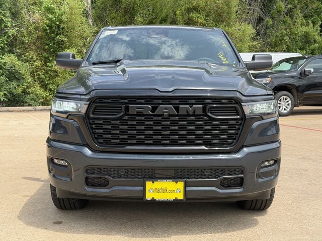 2026 RAM 1500 EXPRESS CREW CAB 4X4 5'7' BOX