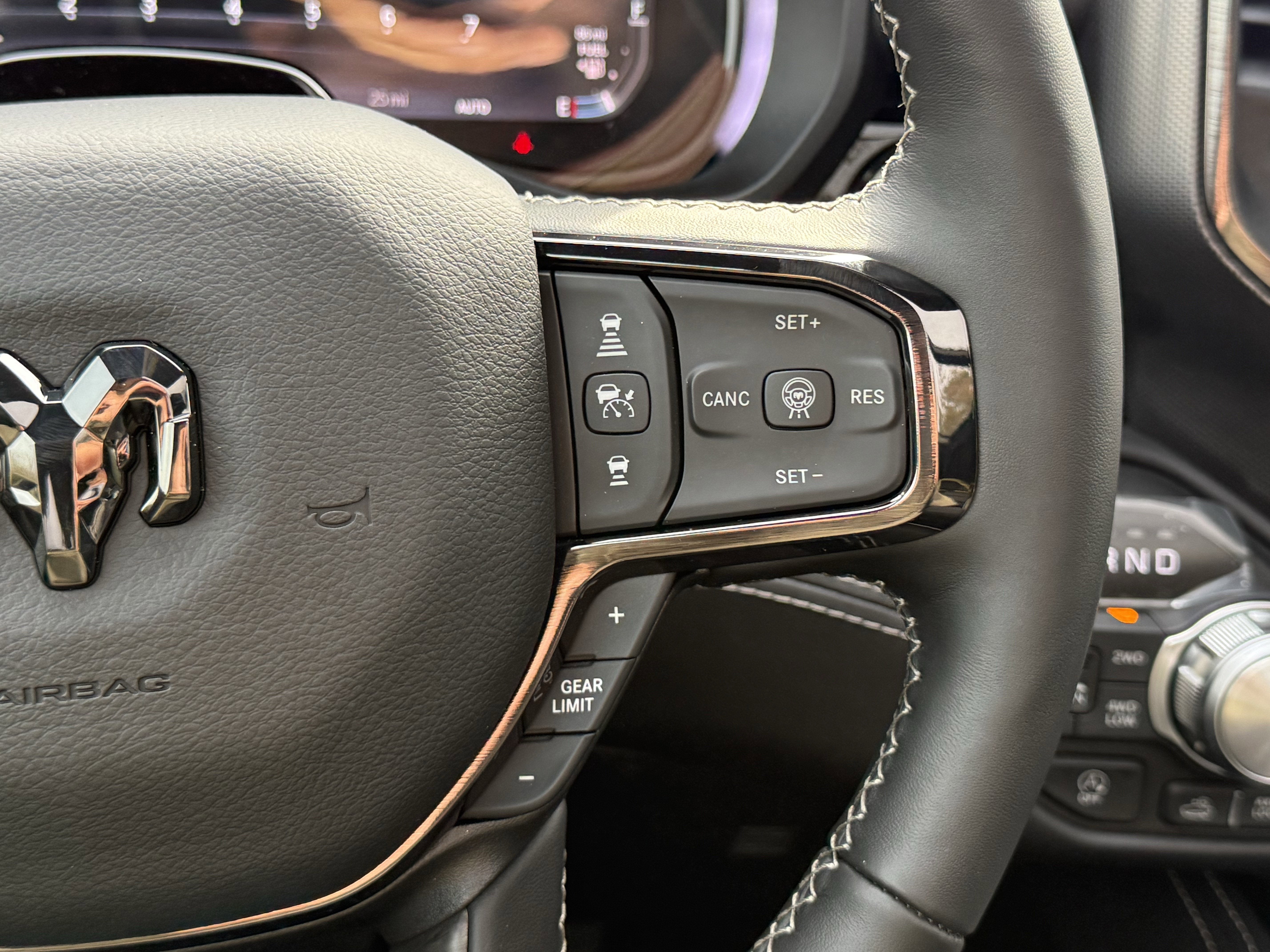 2026 RAM 1500 LIMITED