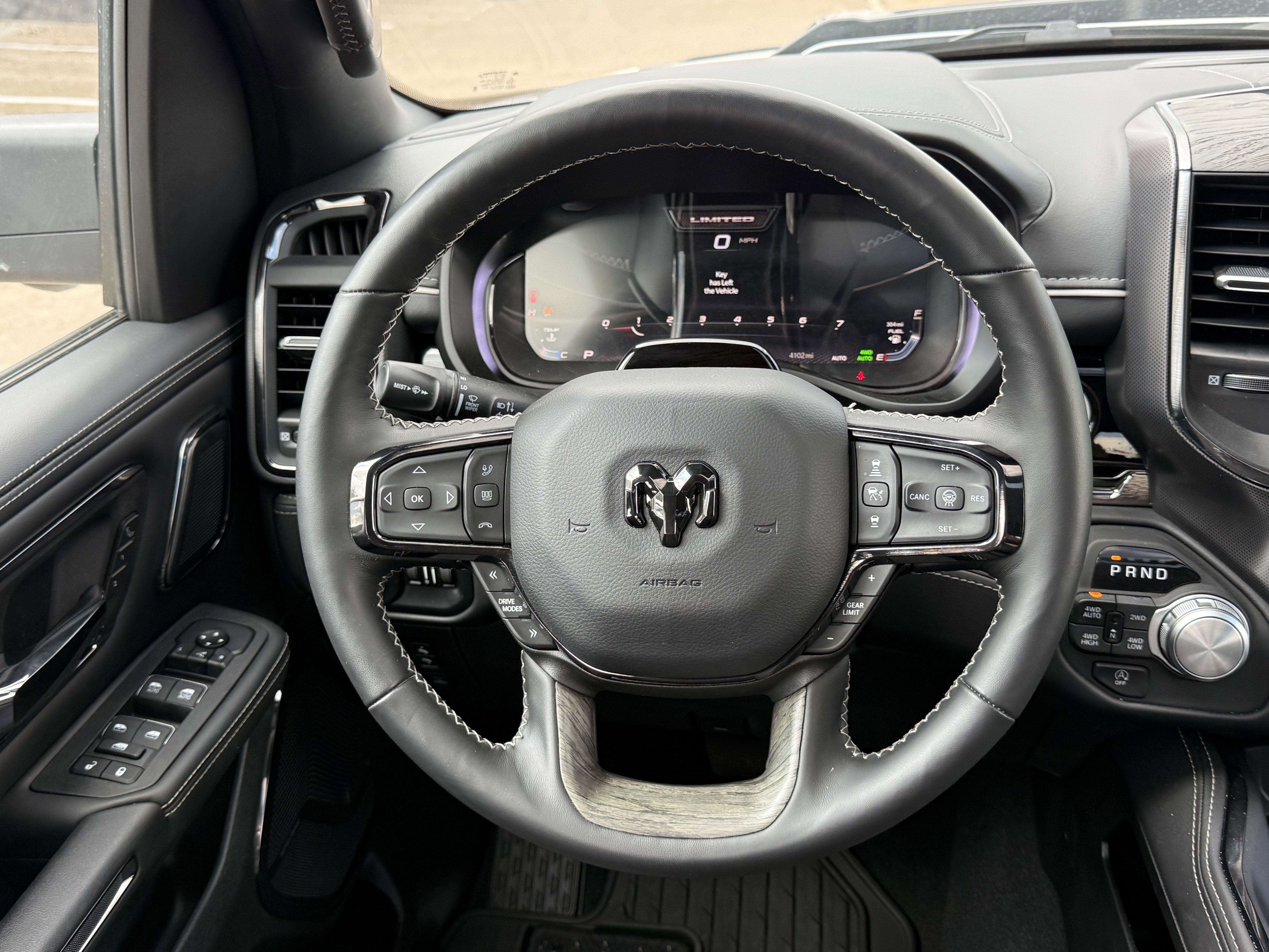 2025 RAM 1500 LIMITED