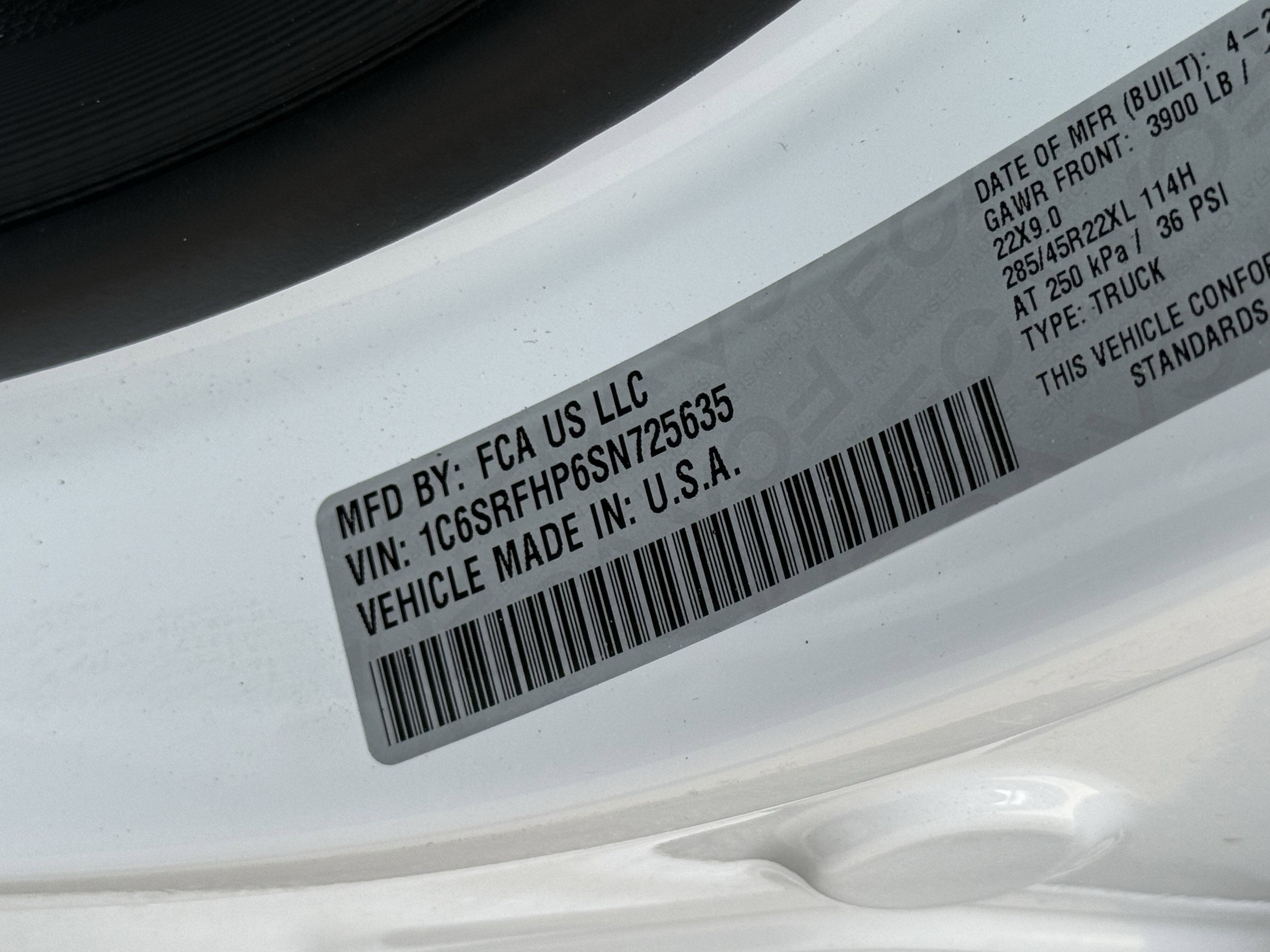 2025 RAM 1500 LIMITED