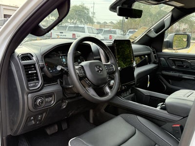 2025 RAM 1500 LIMITED