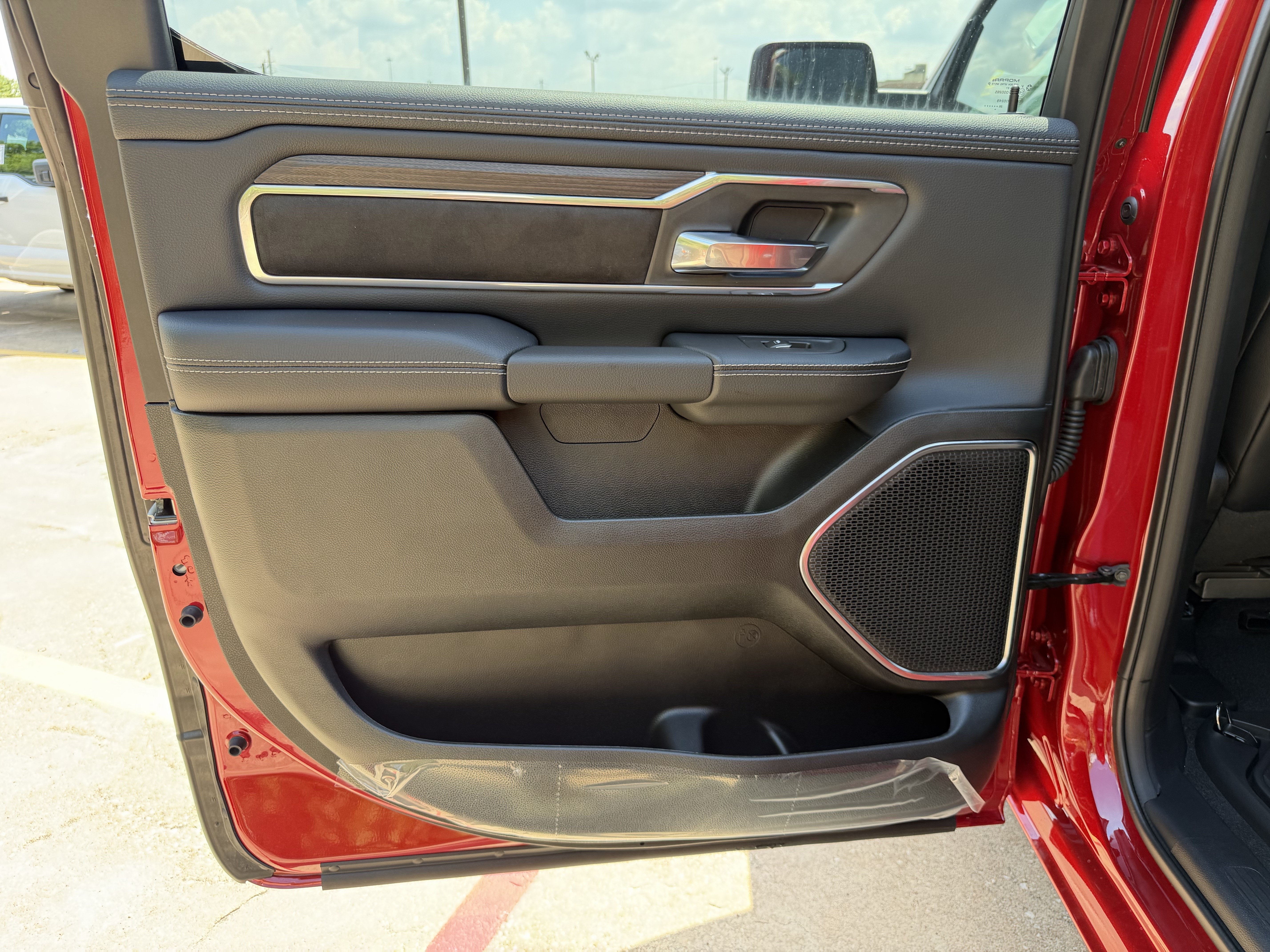 2027 RAM 1500 Laramie