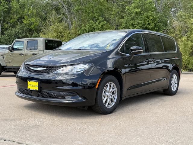2026 Chrysler Voyager VOYAGER LX