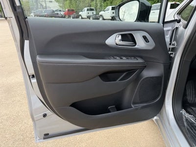 2026 Chrysler Pacifica PACIFICA LIMITED