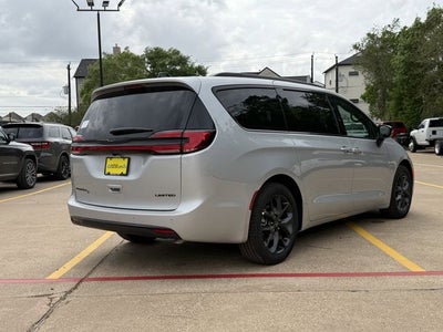 2026 Chrysler Pacifica PACIFICA LIMITED