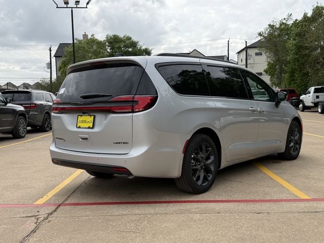 2026 Chrysler Pacifica PACIFICA LIMITED