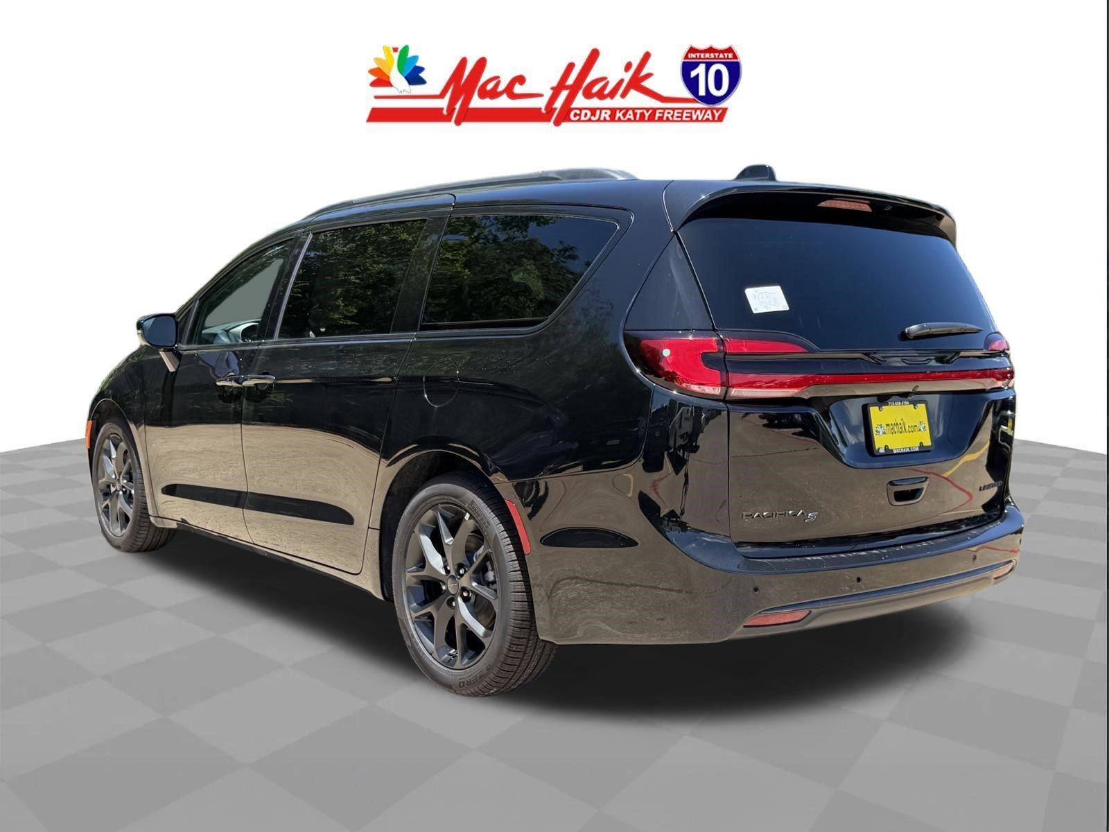 2027 Chrysler Pacifica Limited