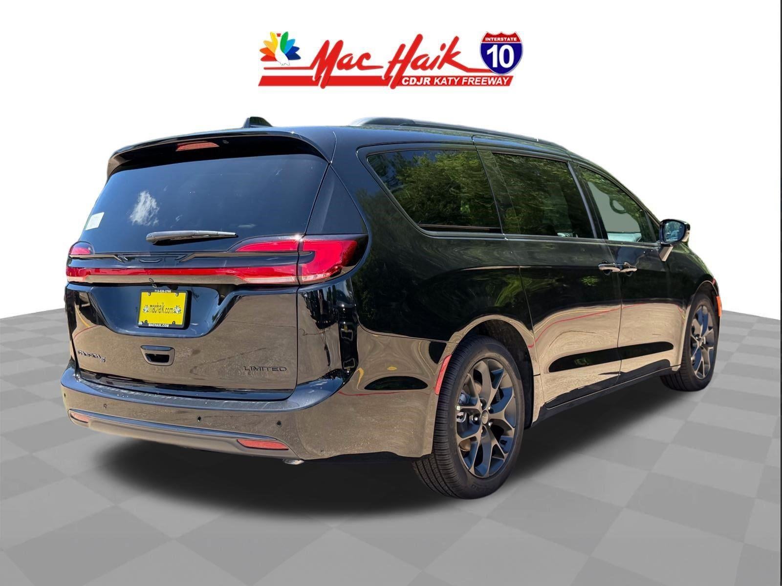 2027 Chrysler Pacifica Limited