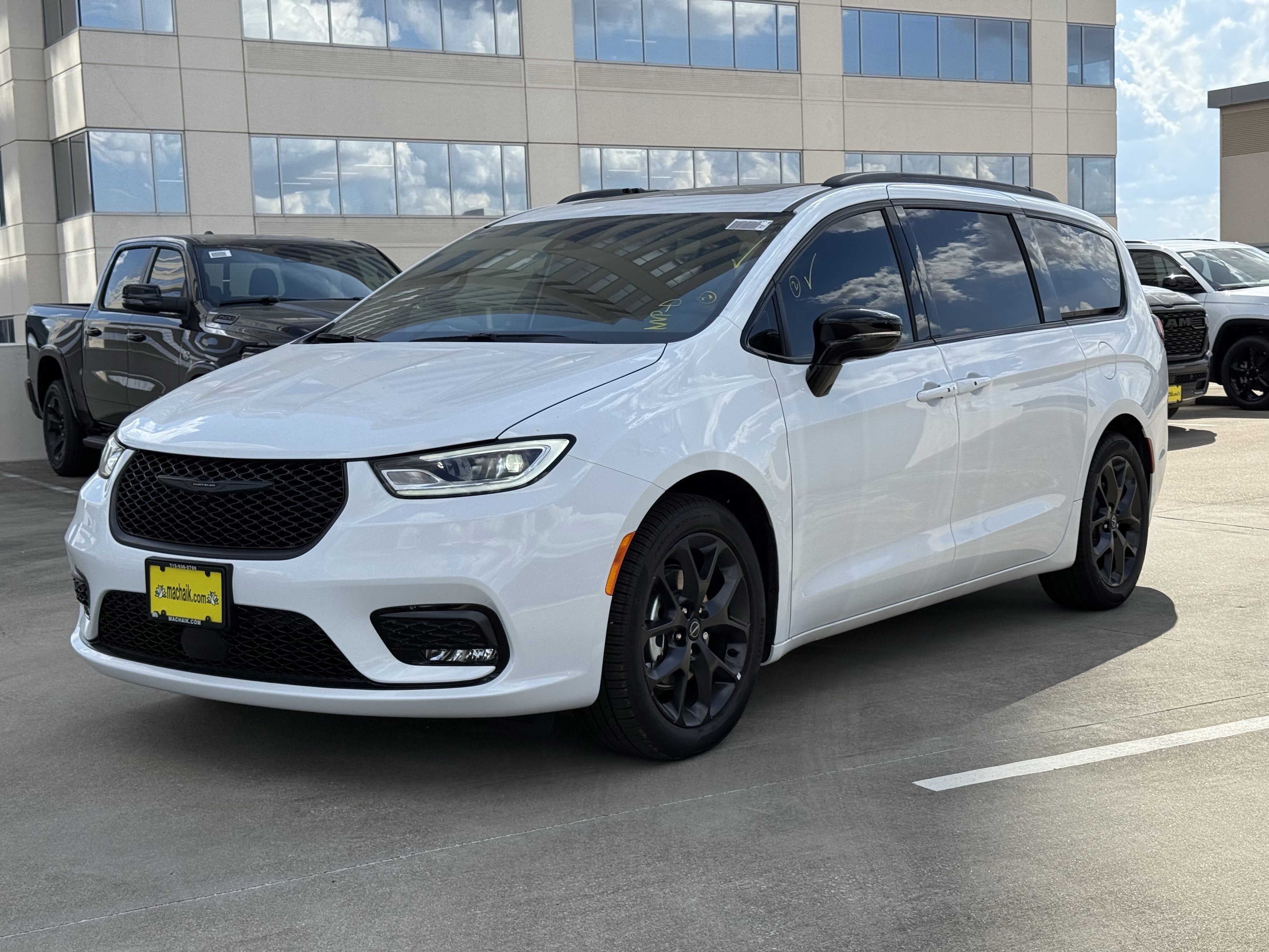 2026 Chrysler Pacifica PACIFICA LIMITED
