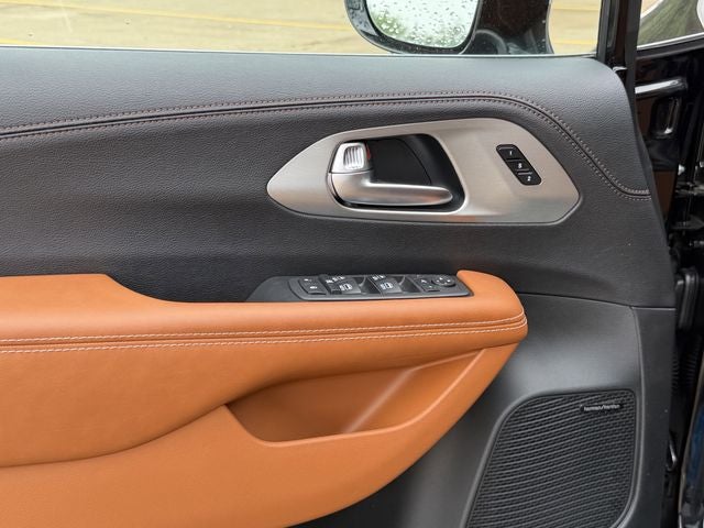 2026 Chrysler Pacifica PACIFICA PINNACLE